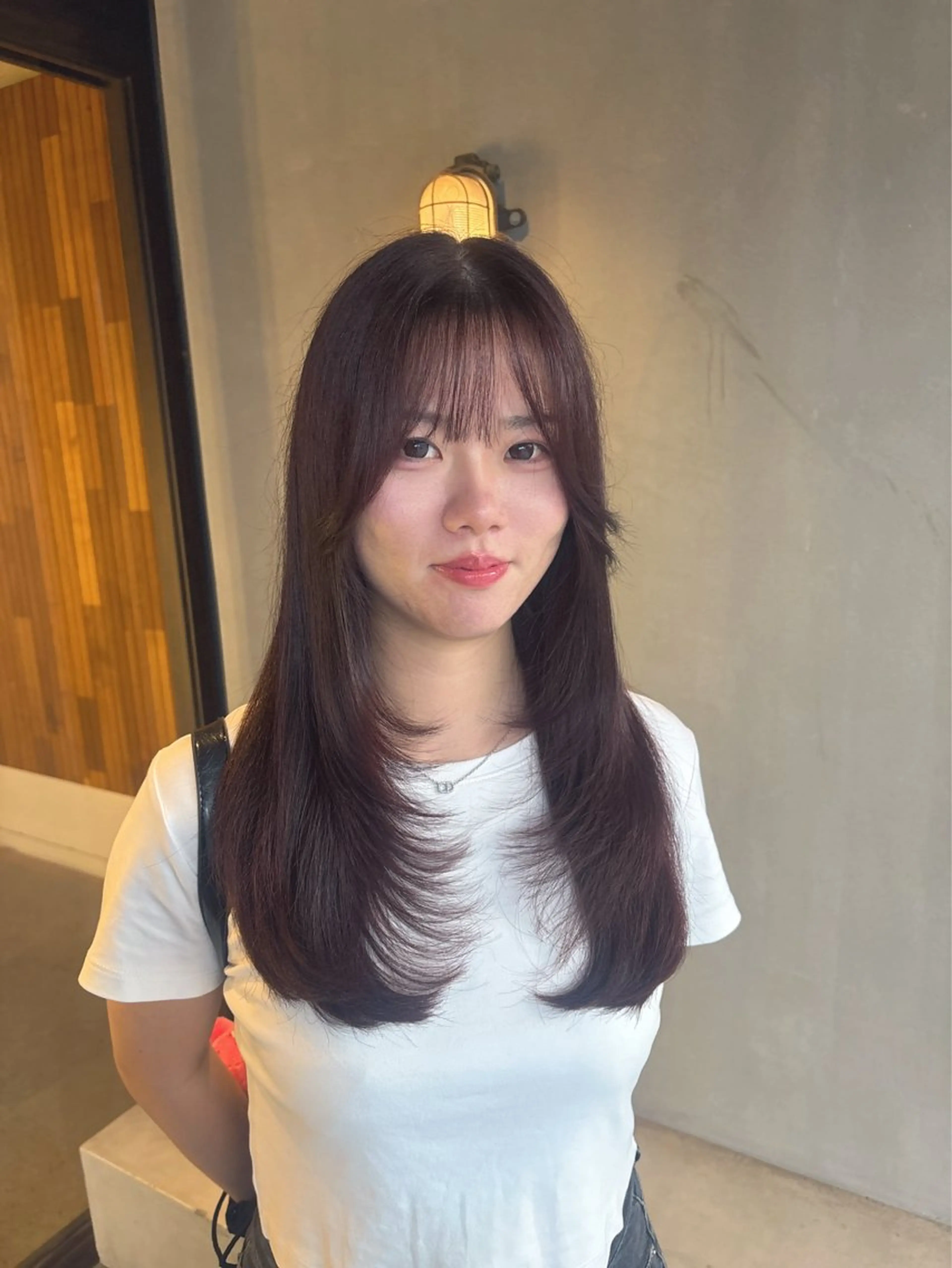 ロング 顔まわりレイヤー 韓国風ヘア レイヤーカット カット ヘアカラー 🎀韓国レイヤー/透 明感カラー/airiのヘアスタイル