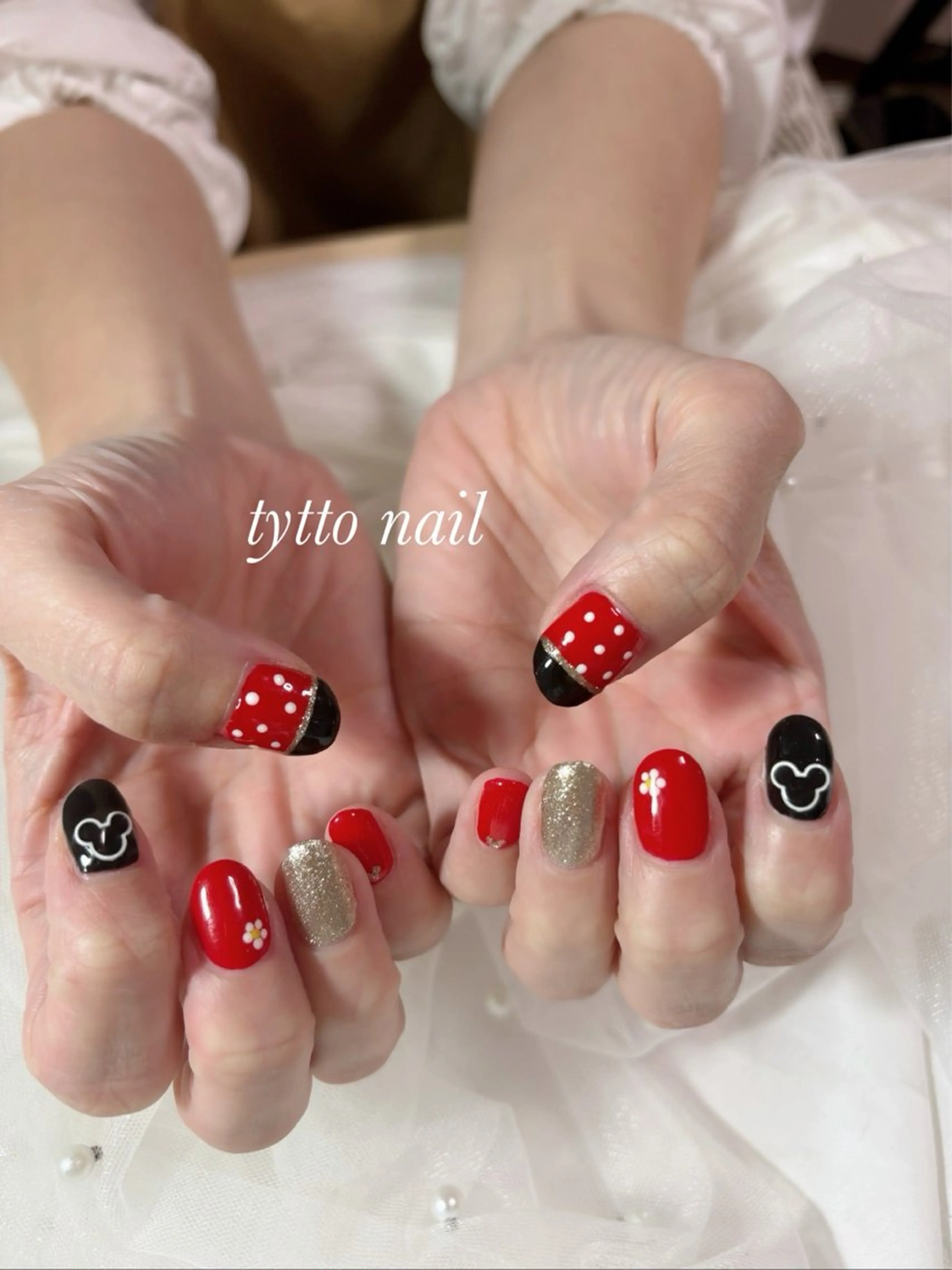 ネイル フラワーネイル ガーリー キラキラネイル 韓国ネイル ワンカラーネイル tytto nail ❤︎‪‪eri‪‪のネイルデザイン