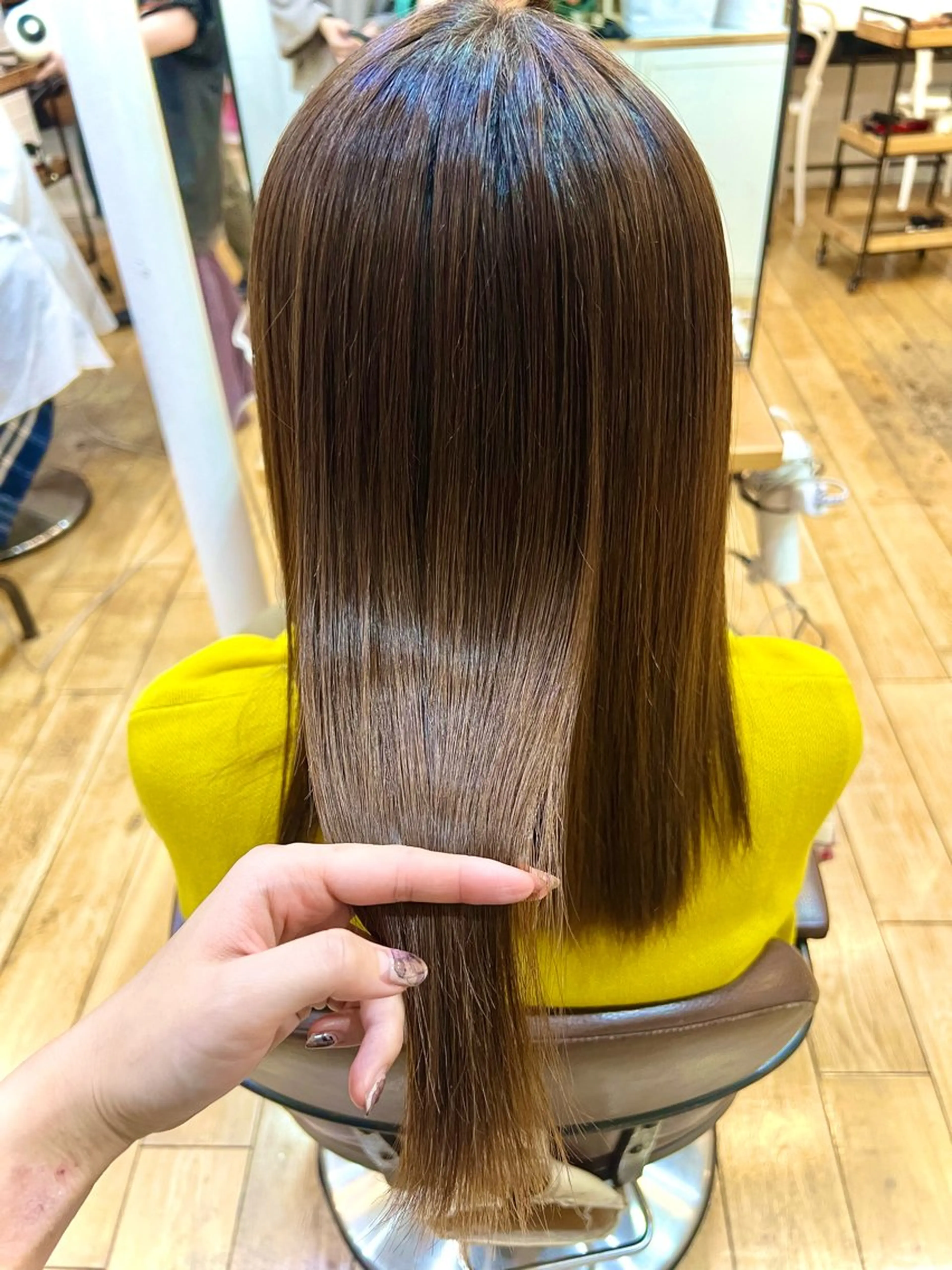 セミロング トリートメント ミディアムレイヤー/ 艶カラー🎀　emiのヘアスタイル