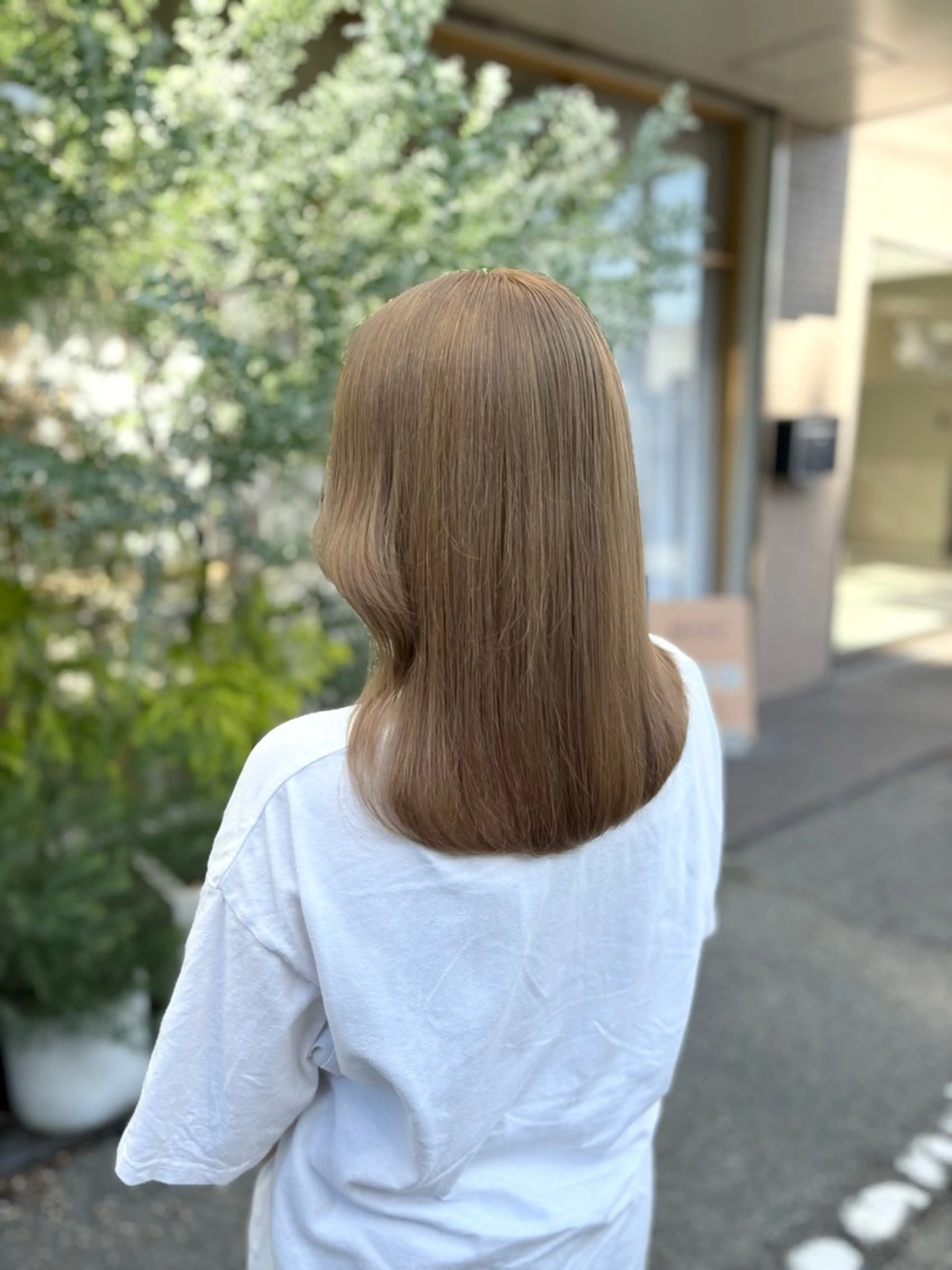 セミロング カラー ベージュカラー ミルクティーベージュ ヘアカラー merc.谷本 澪のヘアスタイル