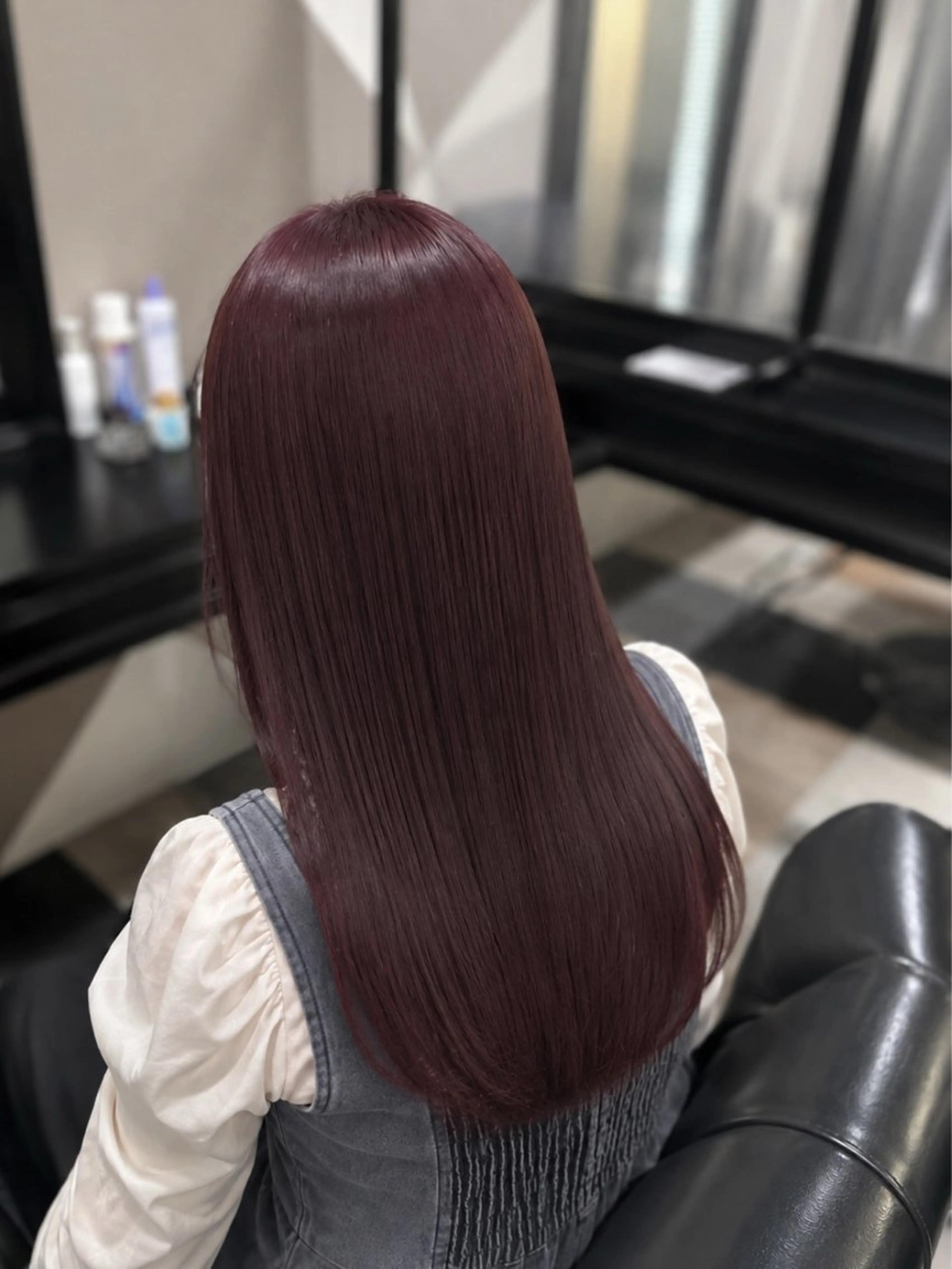 ロング カラー ヘアカラー 疋田 玲央のヘアスタイル