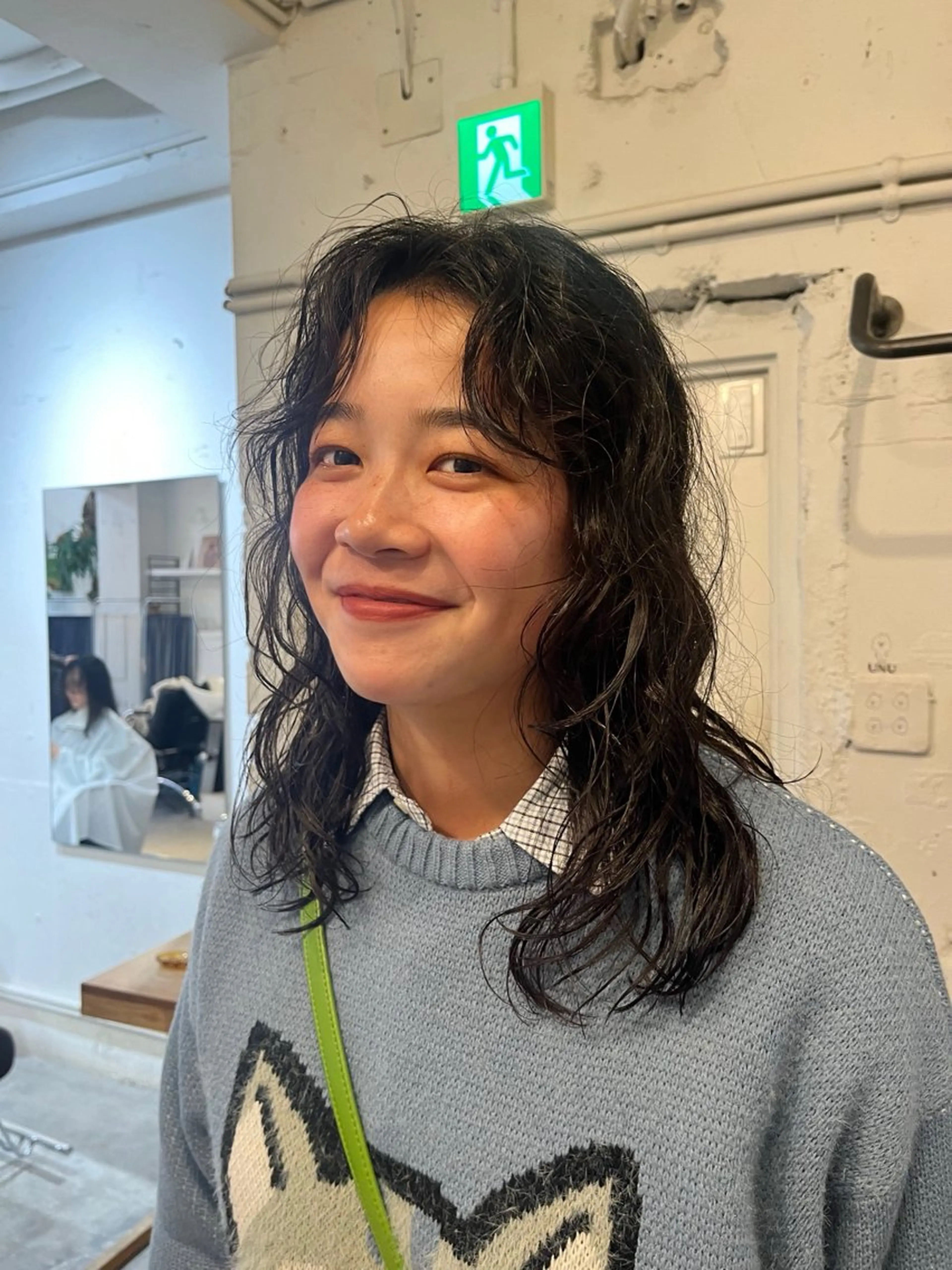 ミディアム パーマ パーマ ✴︎UNU ✴︎モエカのヘアスタイル