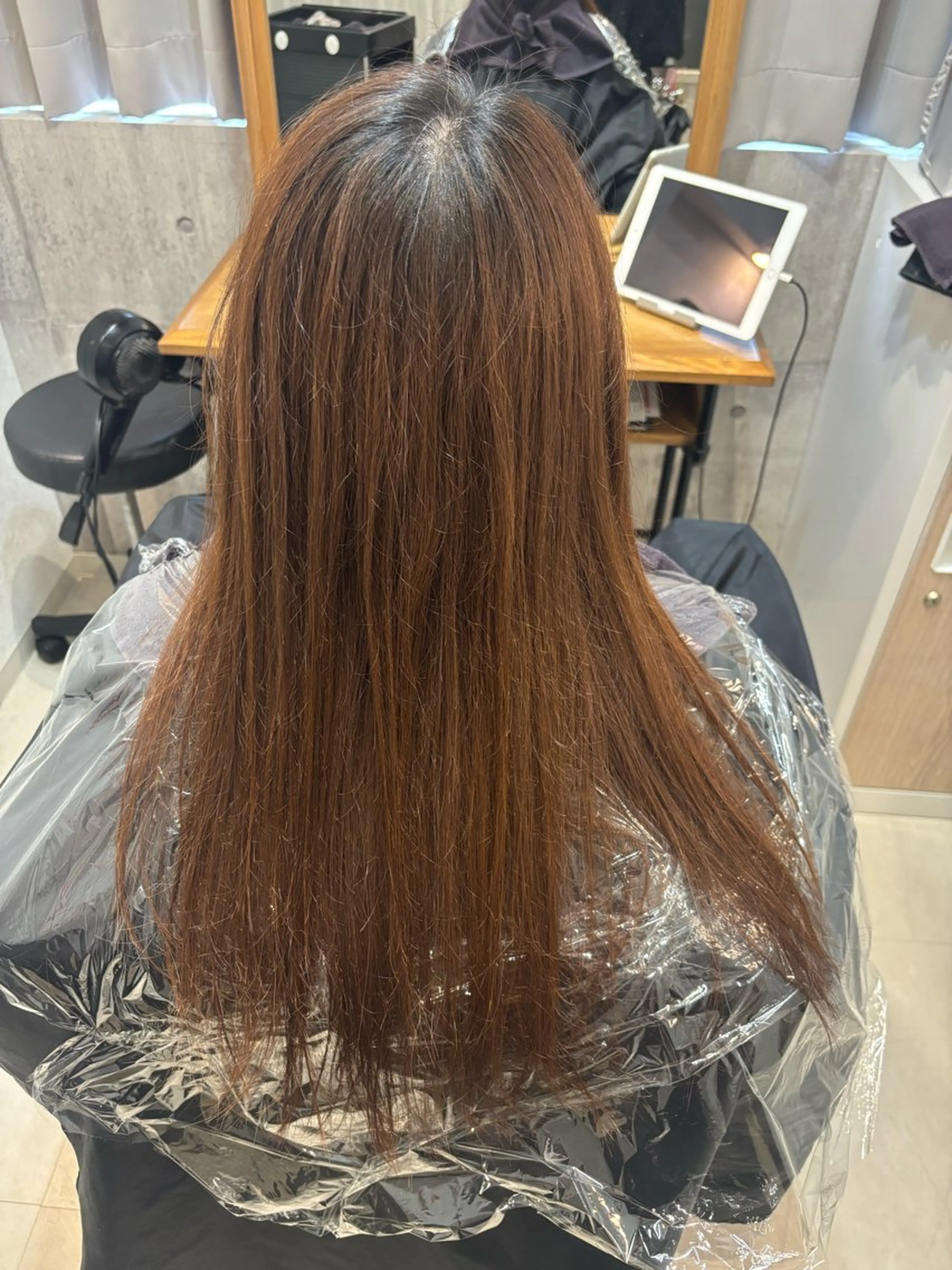 ロング カラー カット ヘアカラー 縮毛矯正 トリートメント 【完全個室】髪質改善 暖色カラー/山崎唯奈のヘアスタイル