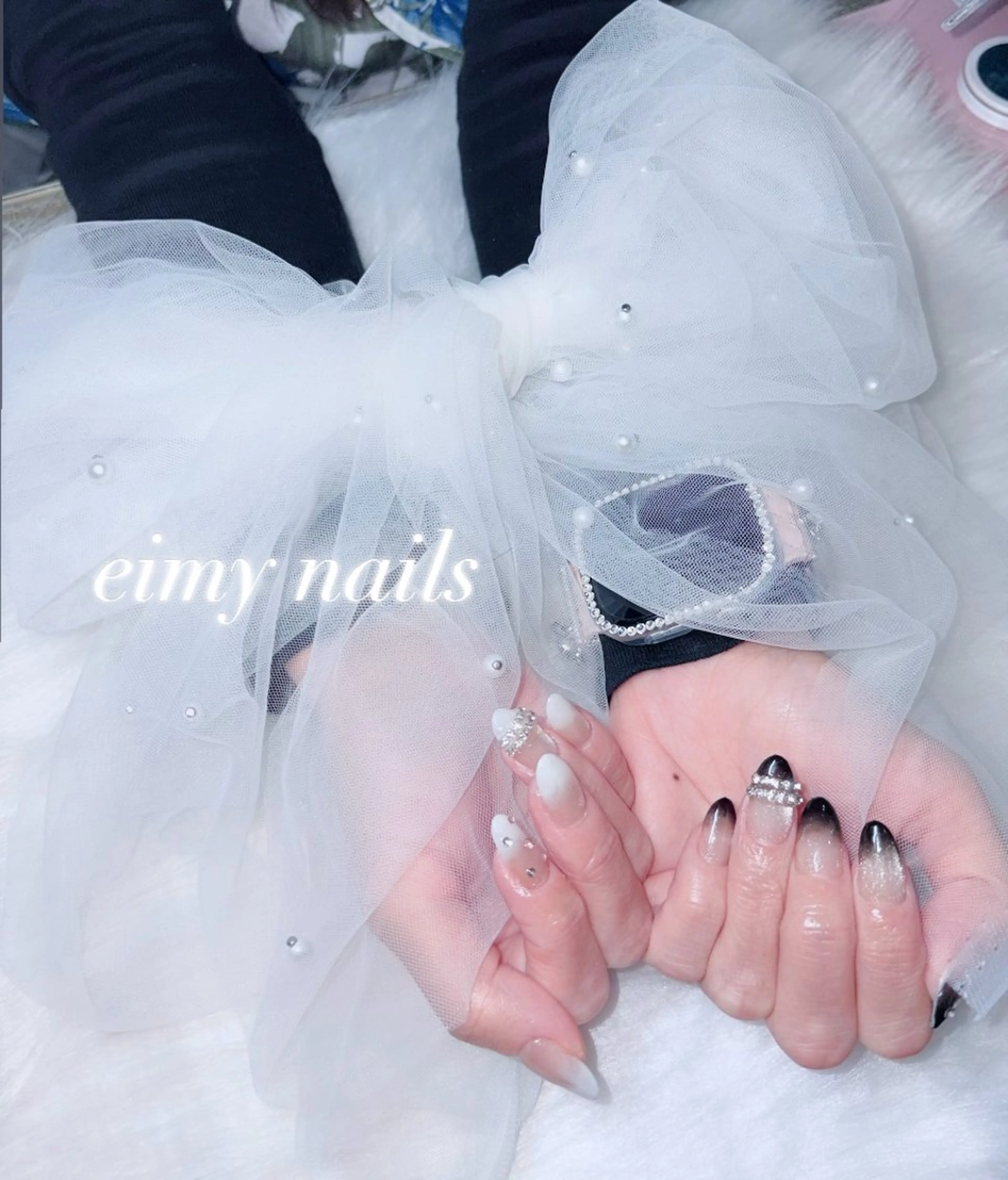 ネイル グラデーション マグネットネイル マグネットワンカラー ワンカラーネイル ストーンネイル ハンドネイル eimy nails♡のネイルデザイン