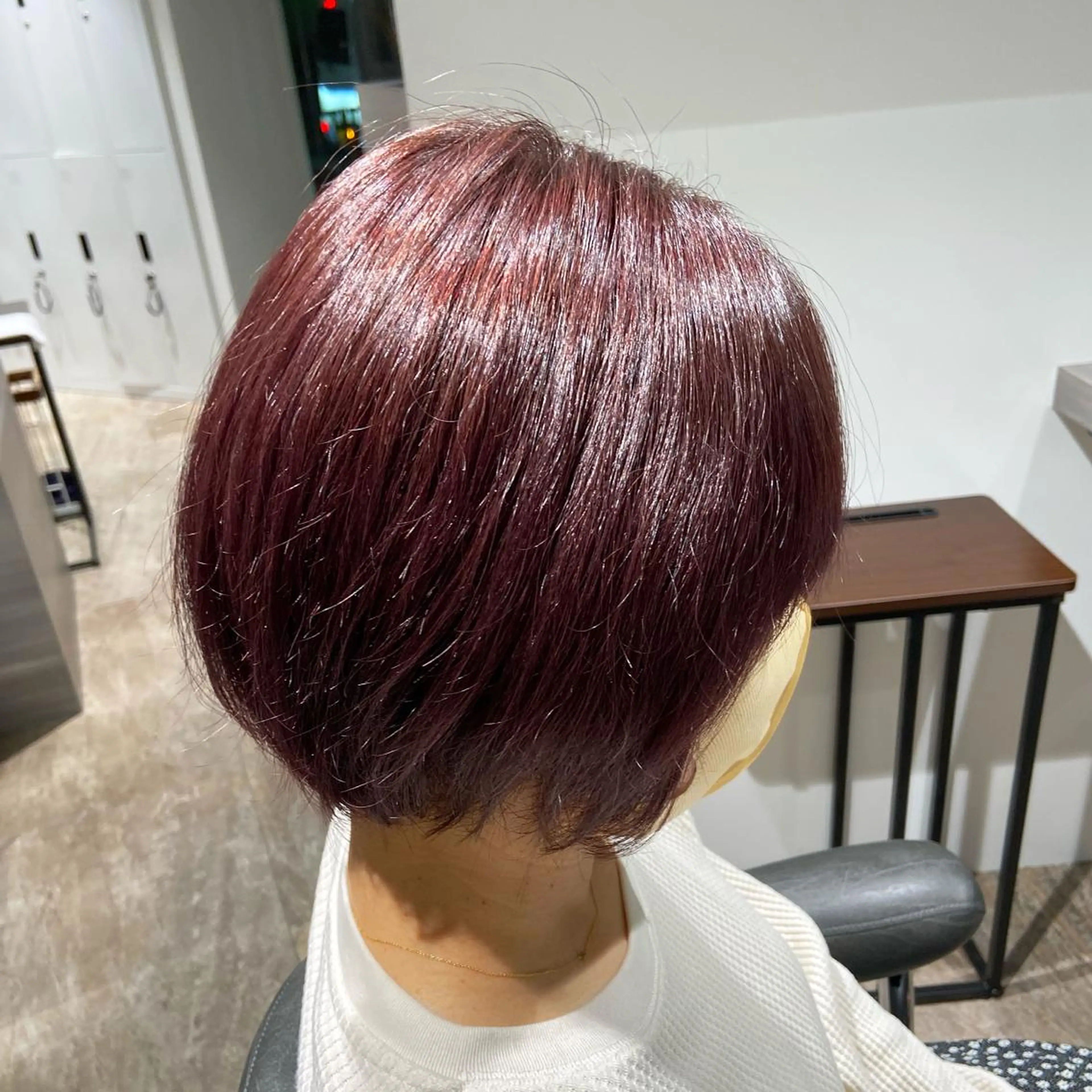 ショート カラー ラベンダーカラー ピンクカラー ピンクラベンダー 武井 哉子のヘアスタイル