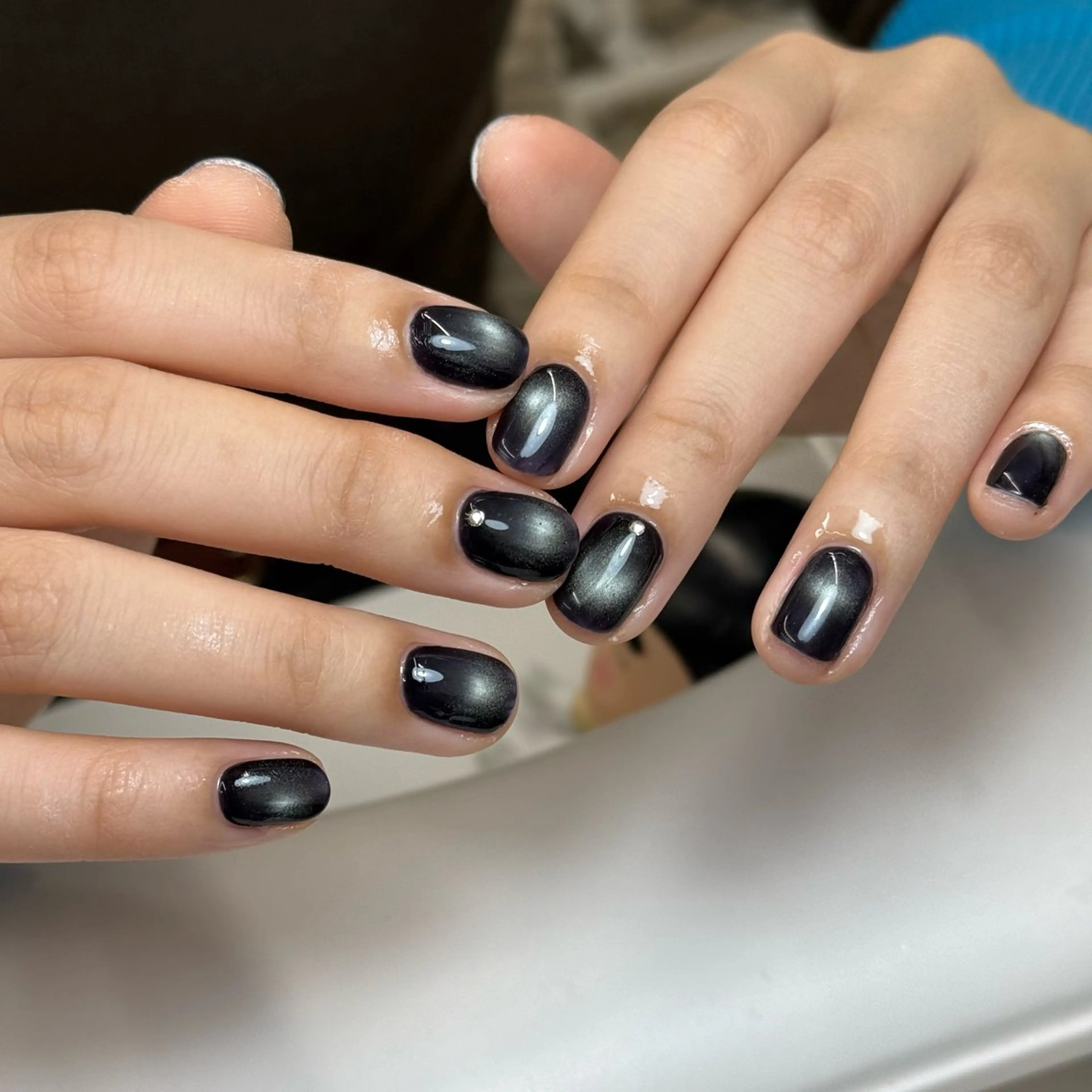 ショート ハンドネイル 28nails .thaoのネイルデザイン