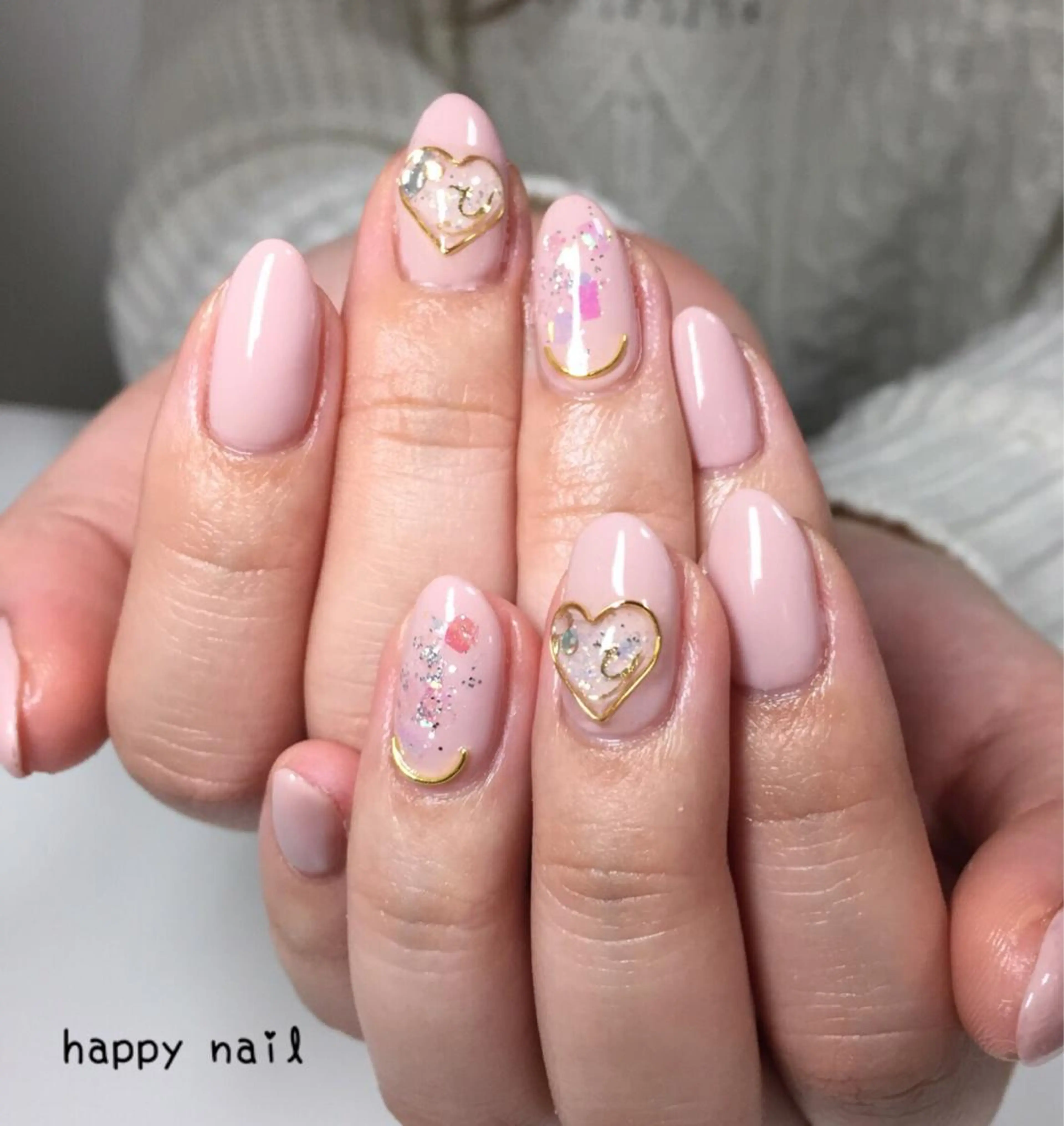 ネイル シンプルネイル バレンタイン 心と体が整う腸活 サロン ラクシュミーのエステ・リラクイメージ