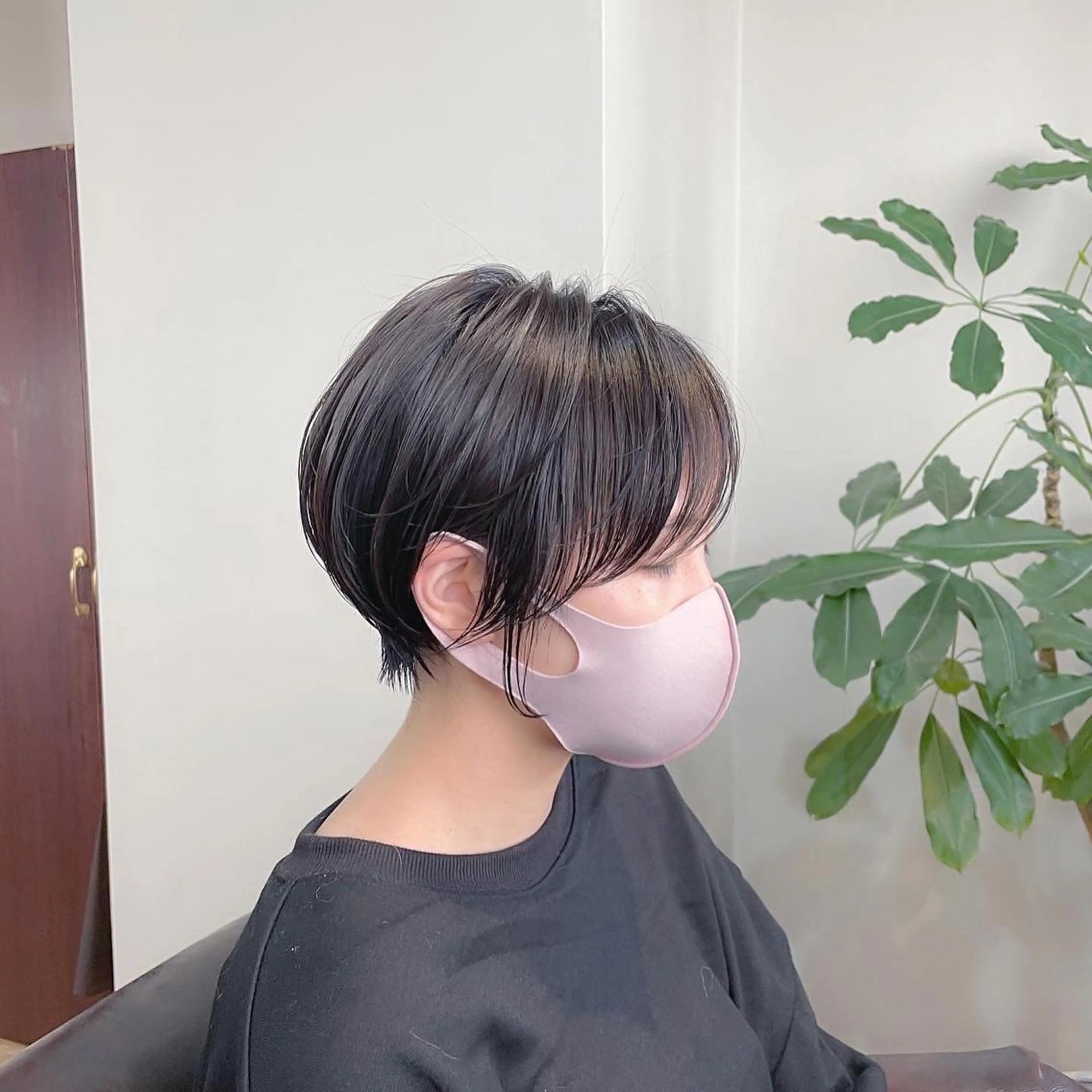 ショート ショートボブ ハンサムショート 丸みショート ボブ くびれヘア アポロ横浜所属・💎桑原勇志/ ショート/ハイトーンのヘアスタイル