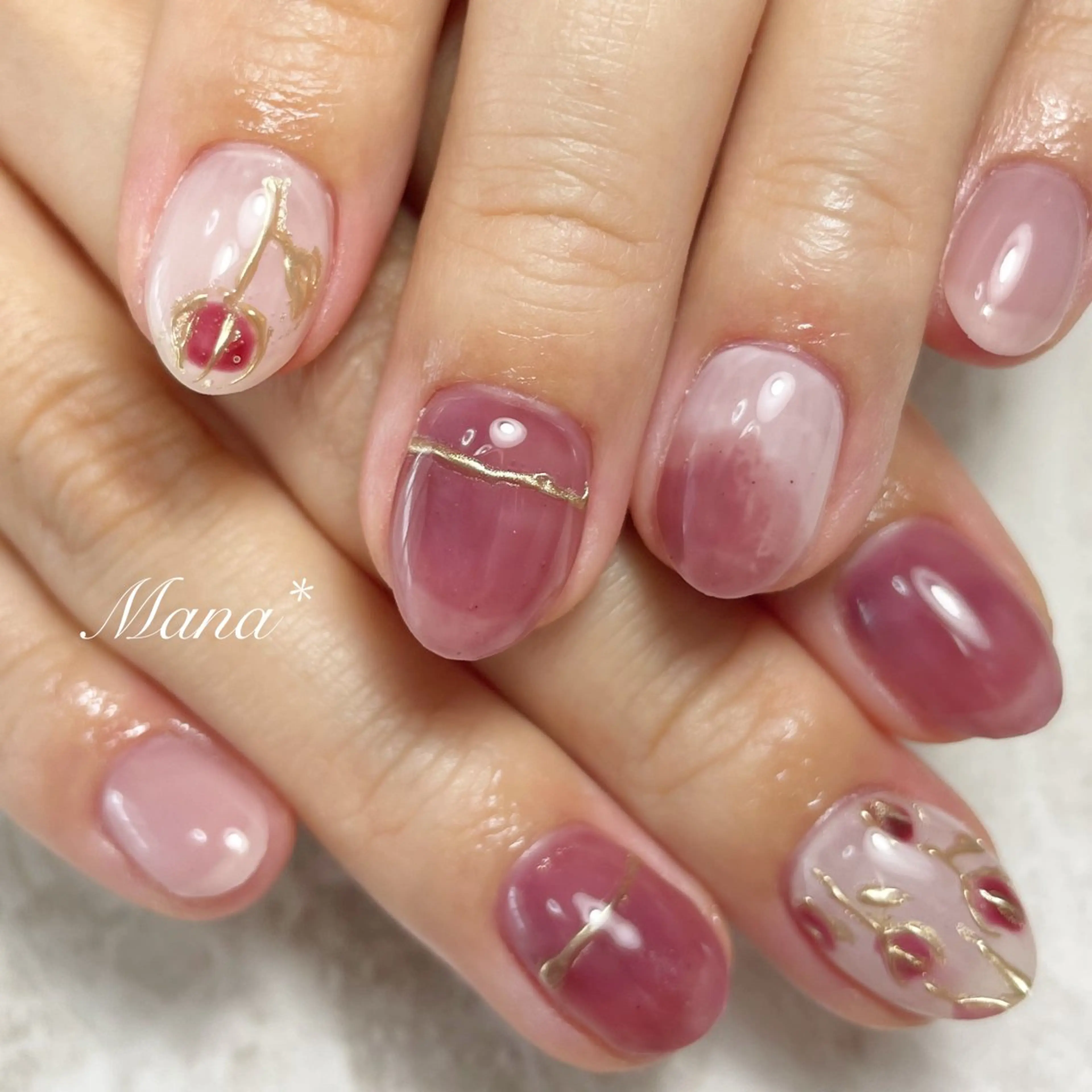 ショート 塚田 由香里のネイルデザイン