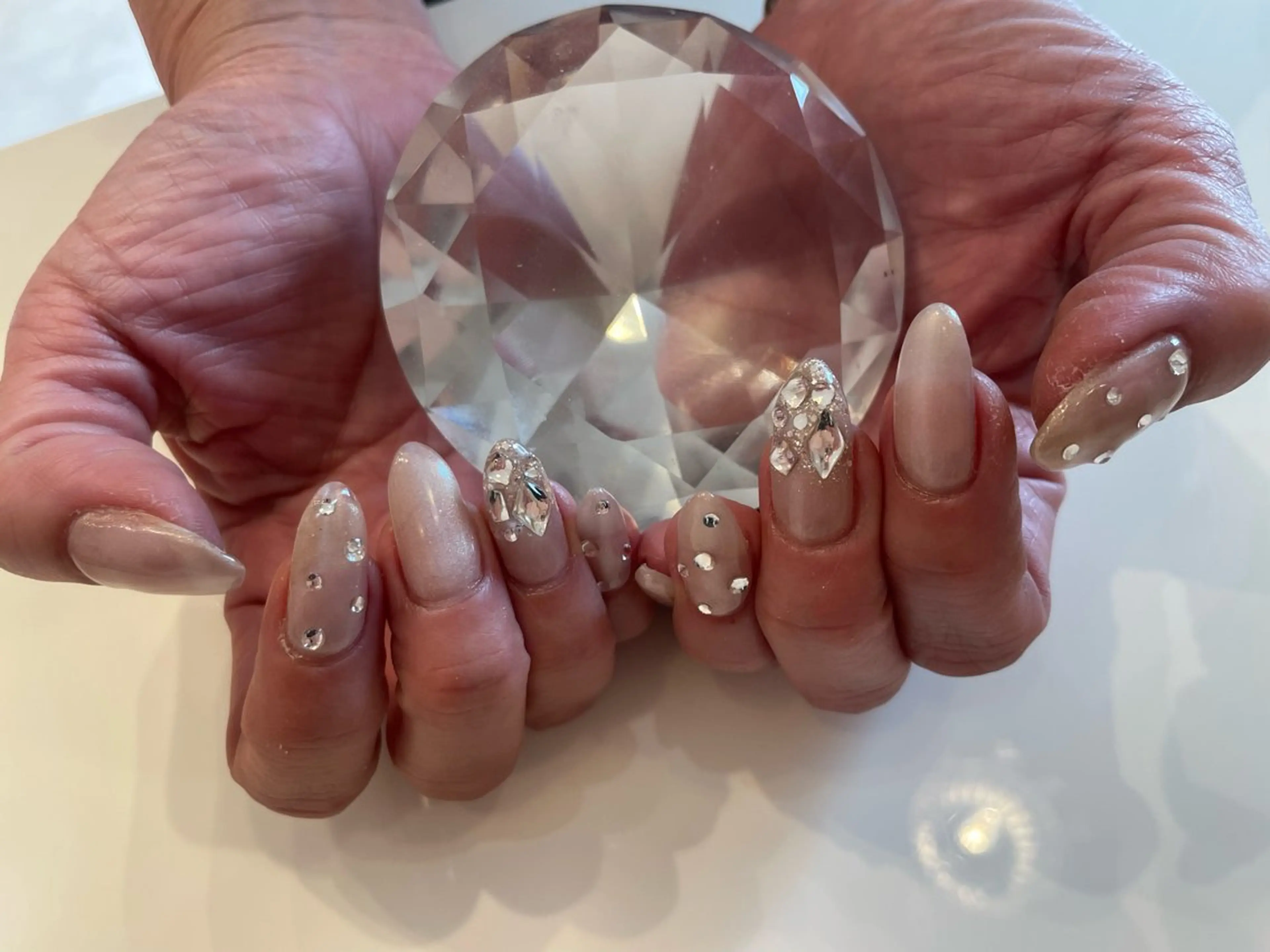 ネイル ♡ビジュール♡ NAIL &まつ毛のマツエク・マツパデザイン