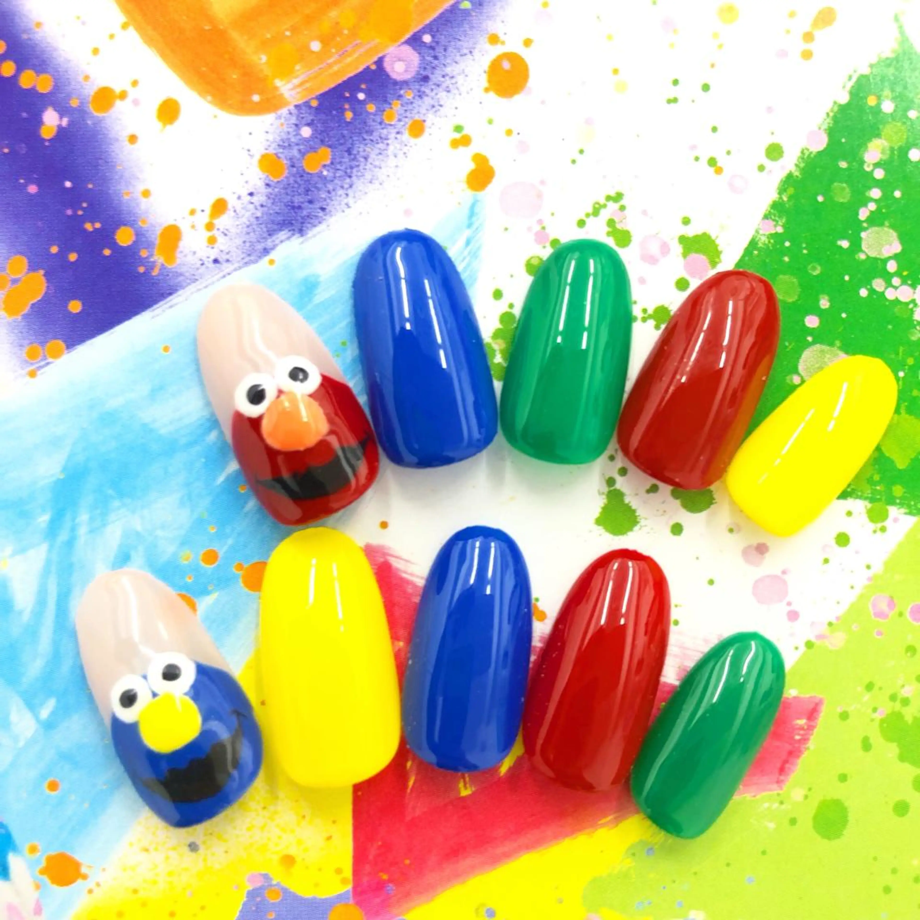 ネイル ハンドネイル フットネイル Minami 🍓のネイルデザイン