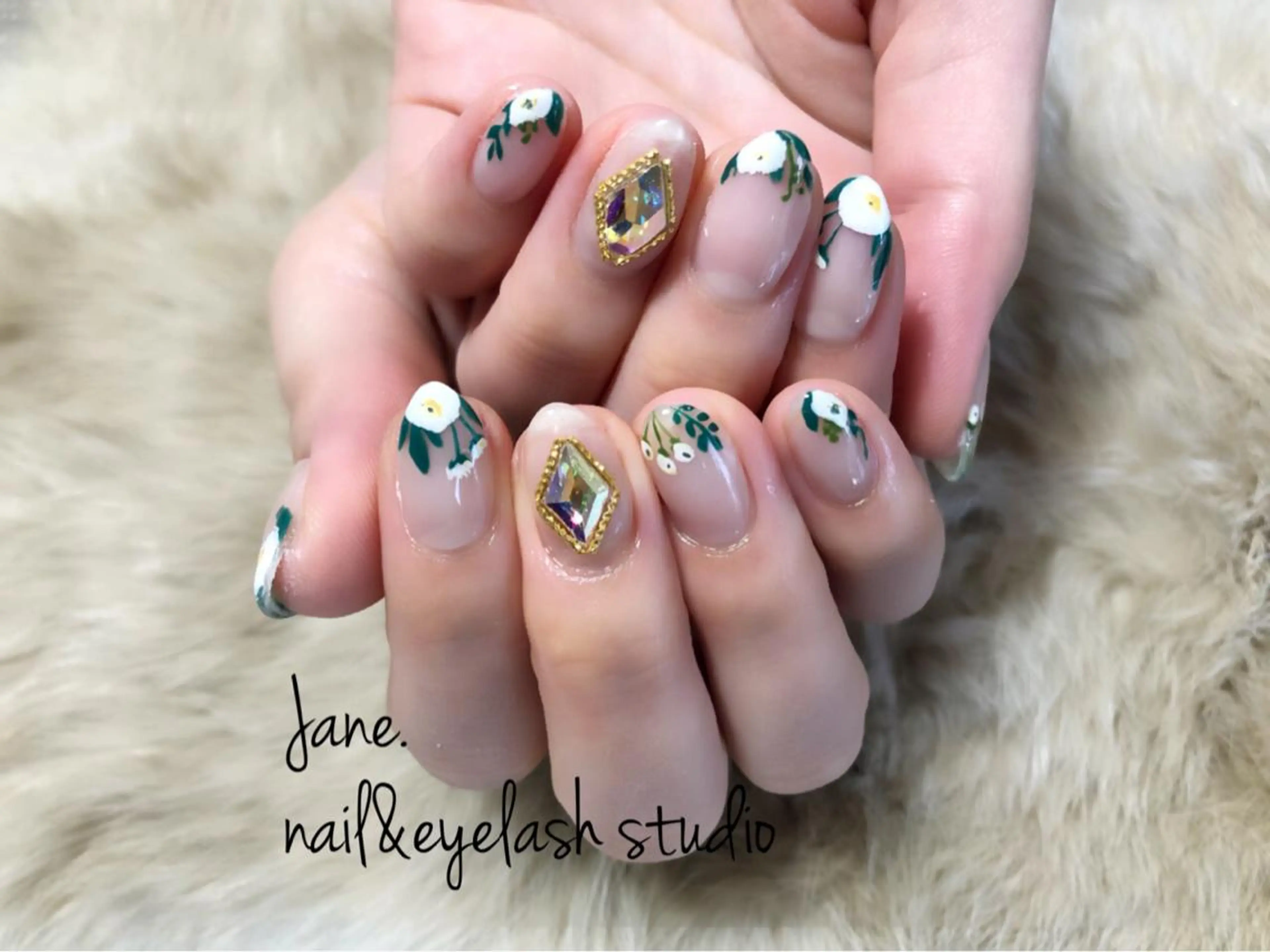 ショート ネイル Yakko pas á pasのネイルデザイン