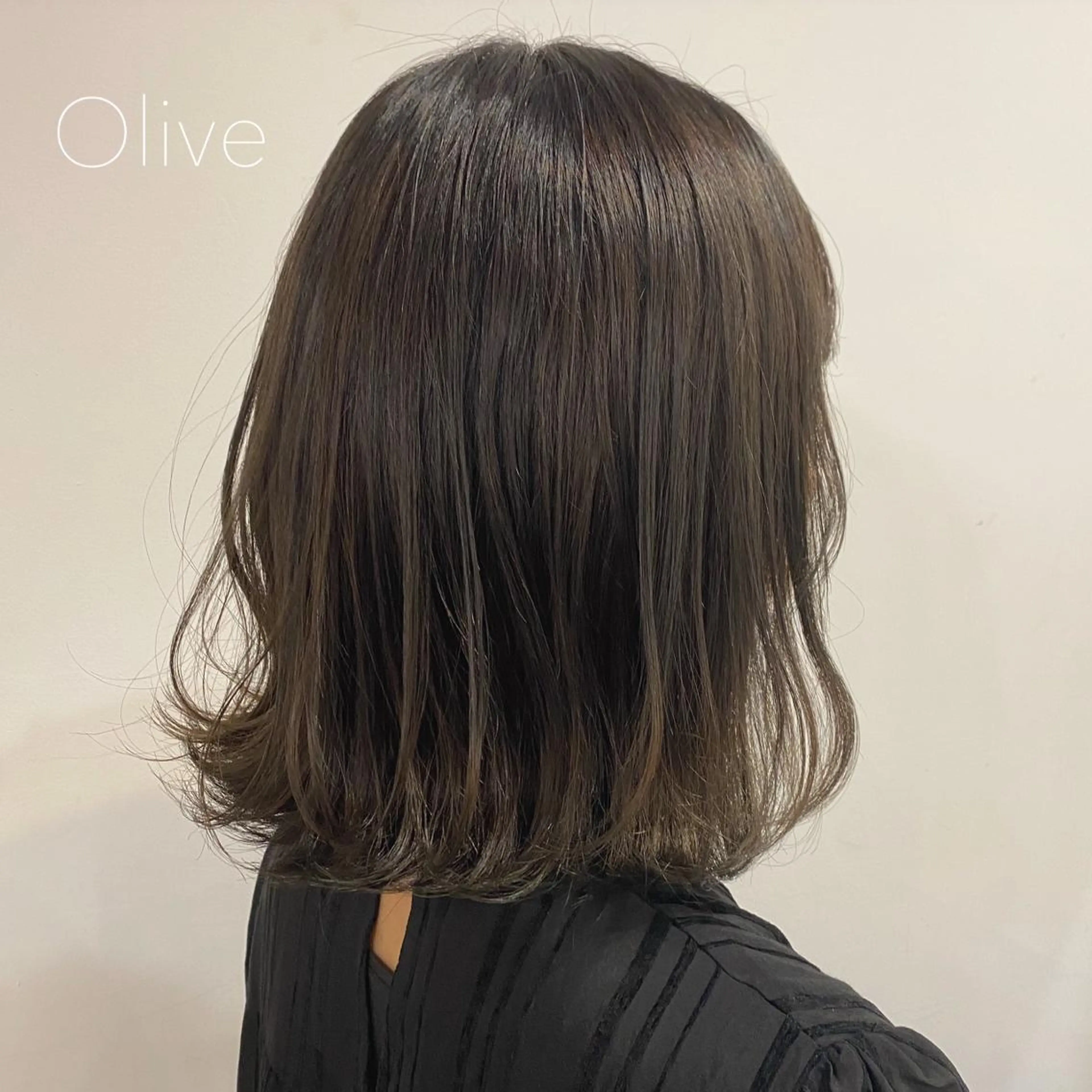 ミディアム カラー ヘアアレンジ satsuki 暖色・ブラウンカラーのヘアスタイル