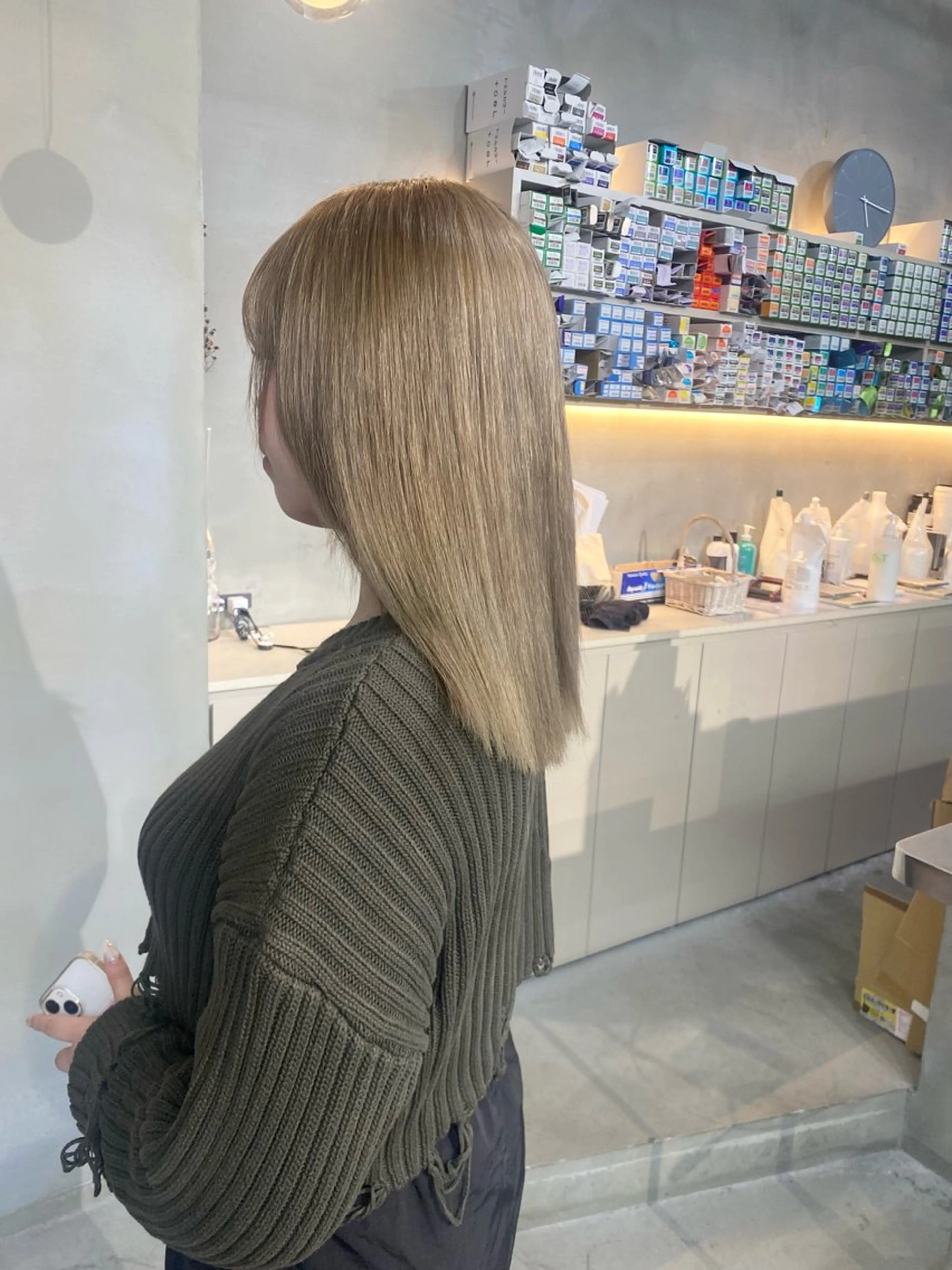 セミロング カラー ヘアカラー 前橋 姫奈のヘアスタイル