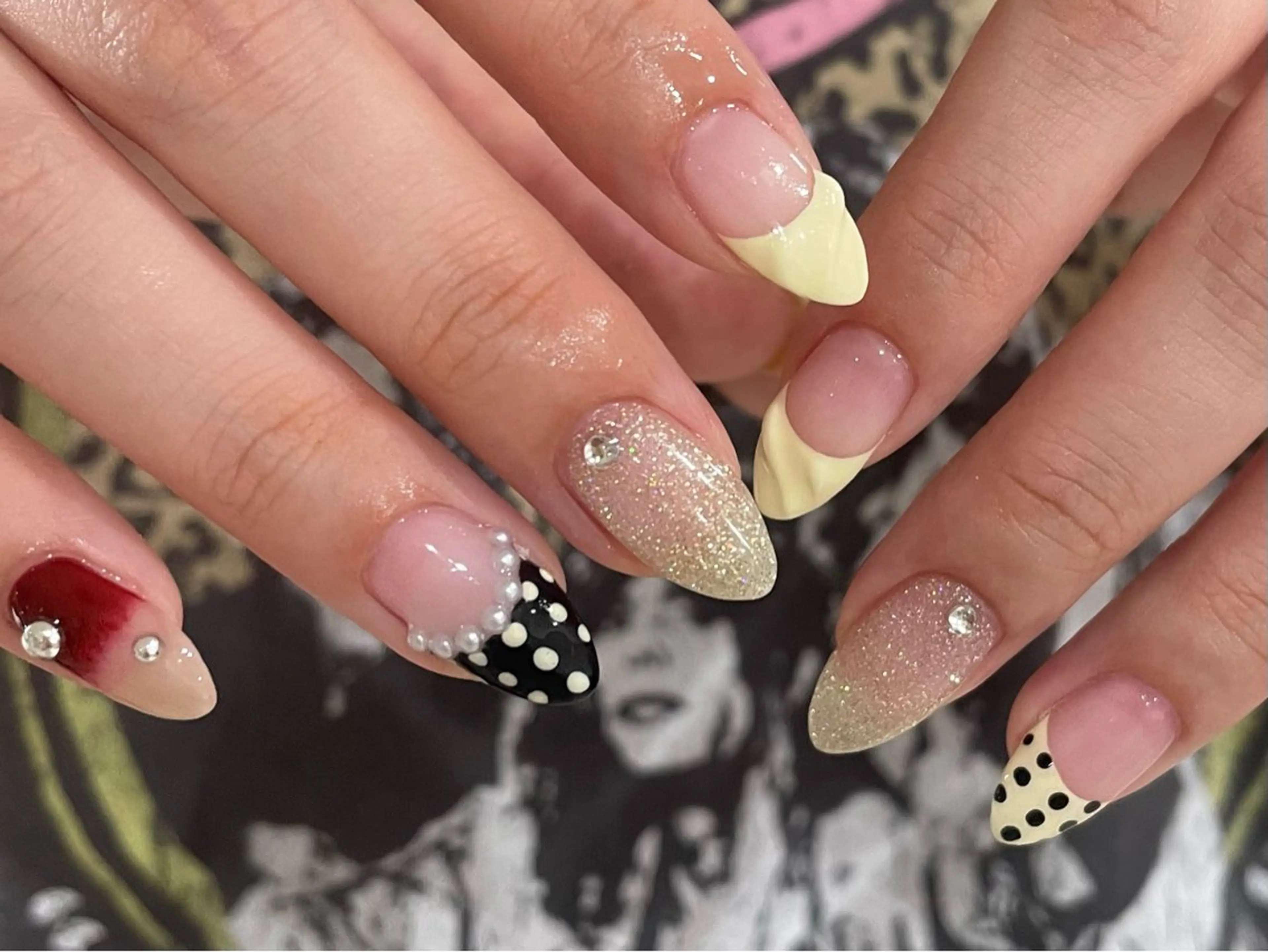 ネイル ドット フラッシュネイル フレンチネイル グラデーション ぷっくりネイル mute. kiraのネイルデザイン