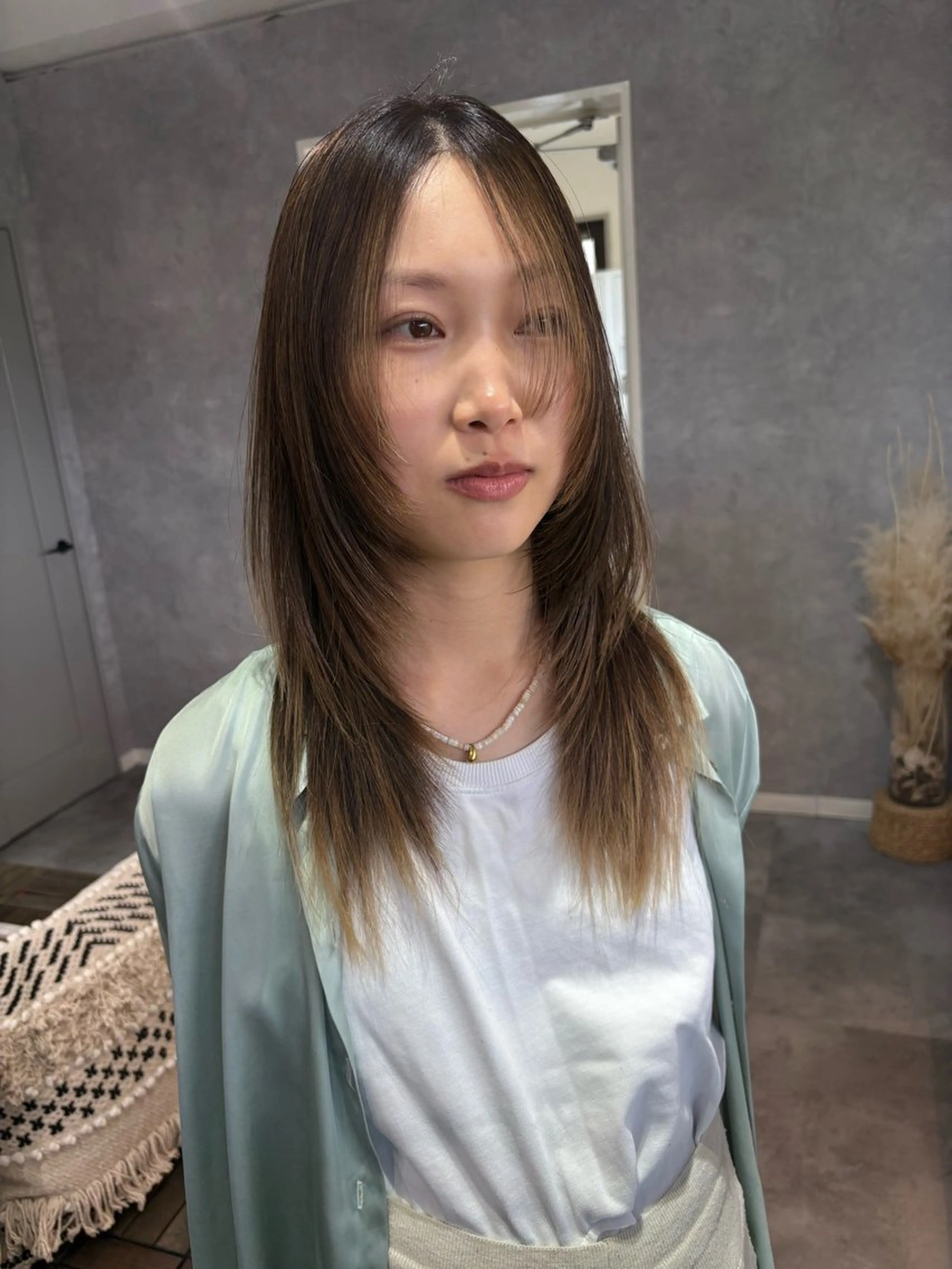 セミロング レイヤーカット カット ヘアカラー トリートメント 大人上品特化 レイヤー🇺🇸山村のヘアスタイル