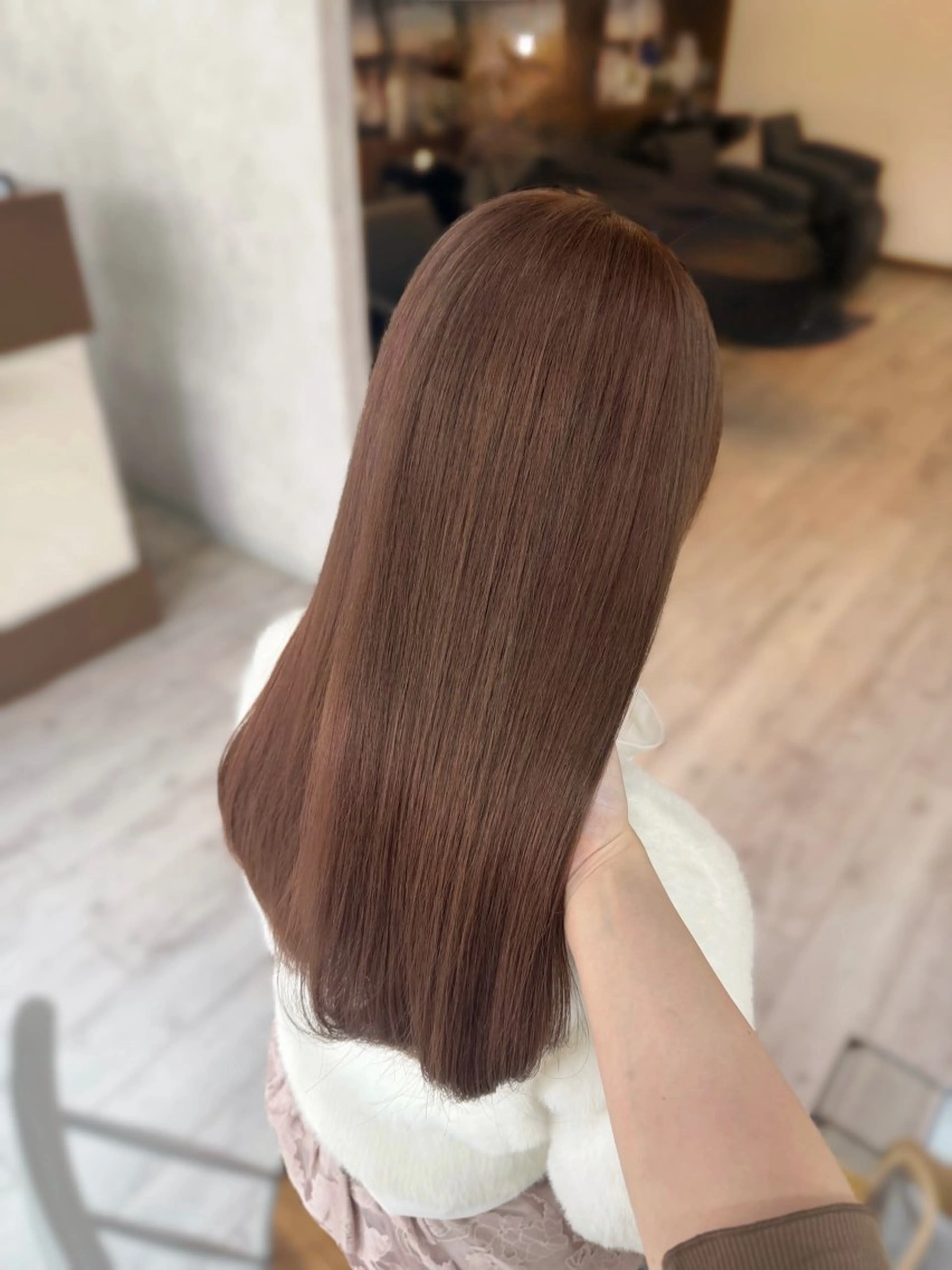 ロング カラー ベージュカラー ブリーチ カット ヘアカラー トリートメント 村田梨乃/ minim hairのヘアスタイル