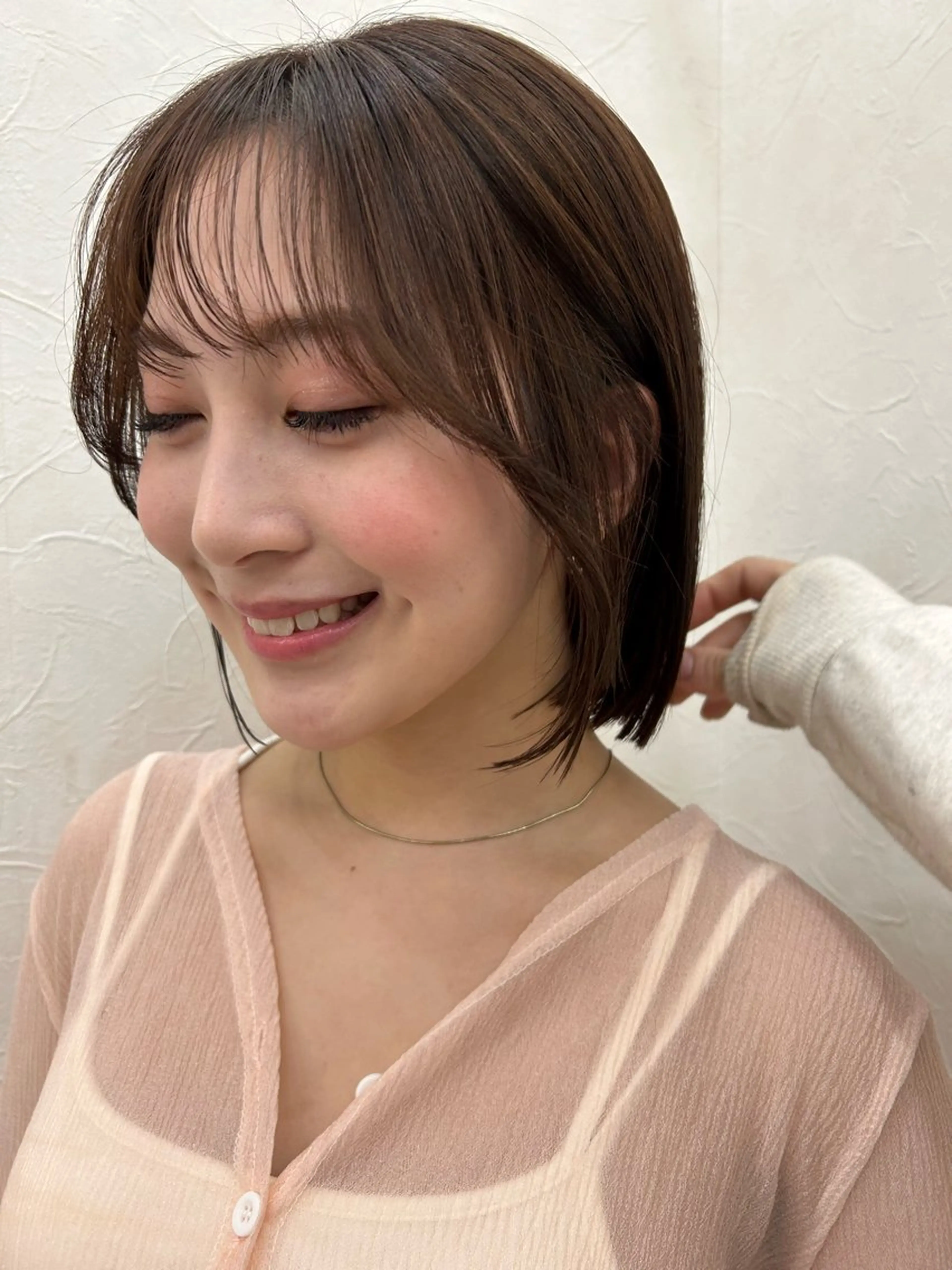ミディアム ボブ シースルーバング 【潤いツヤヘア🫧】 岸野　妙波のヘアスタイル