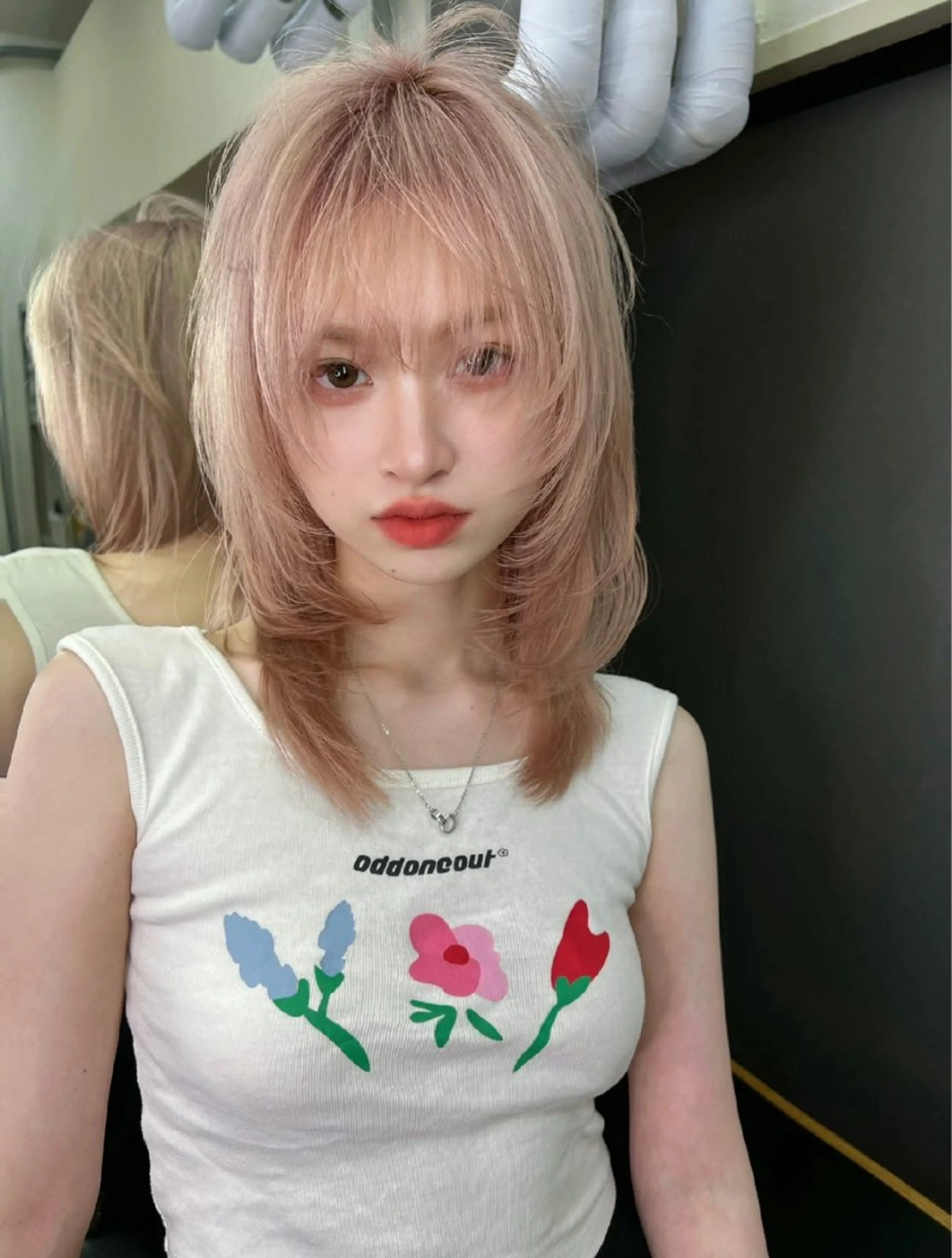 ミディアム レイヤーカット ウルフカット ウルフレイヤー カット Airi 韓国y2k ボブパーマのヘアスタイル