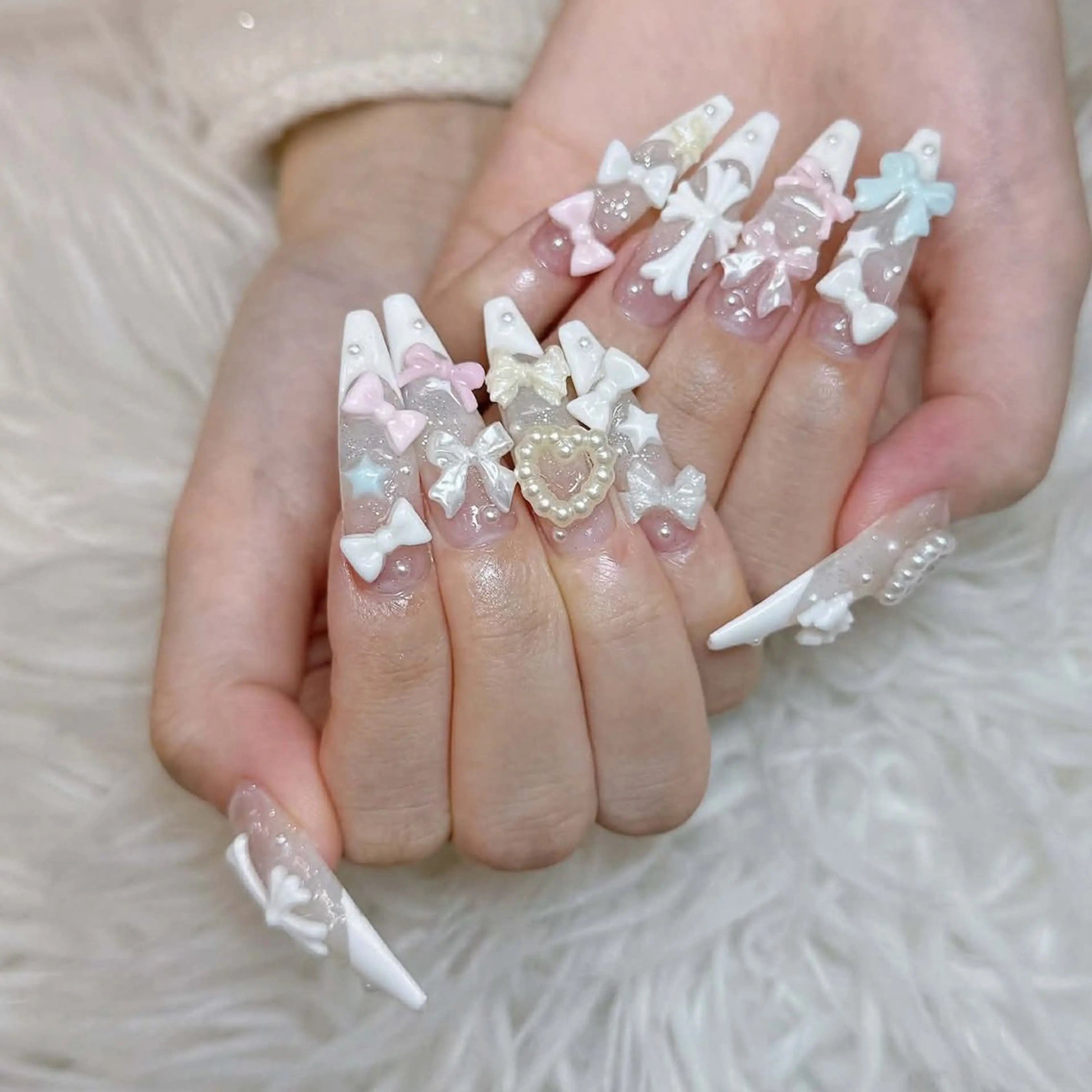 ネイル ハンドネイル ハンドケア Anh Nail 歌舞伎町のネイルデザイン