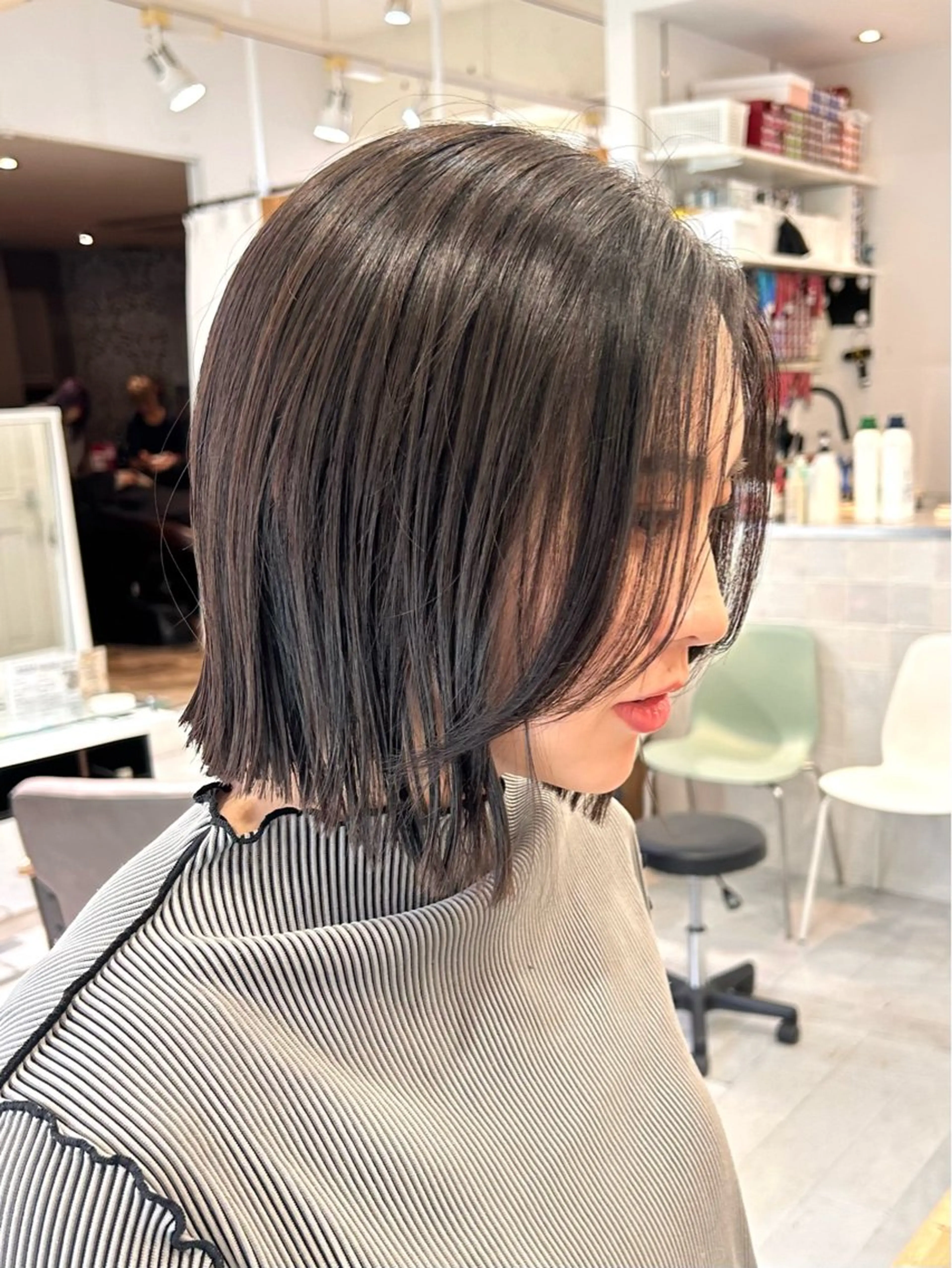 ショート ぱつっとボブ/ 小野あかねのヘアスタイル