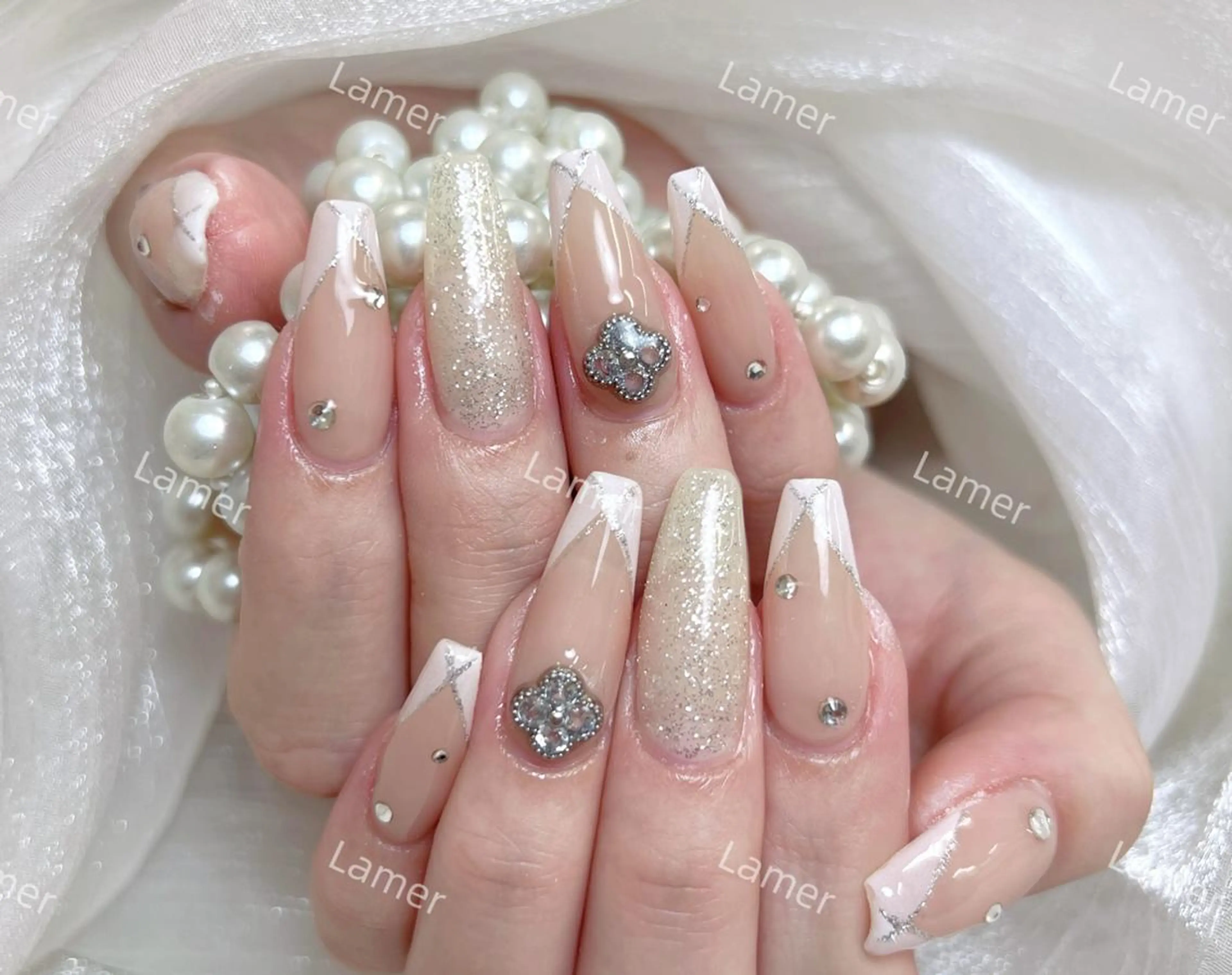 ネイル ハンドネイル ハンドケア Merit メリット_のネイルデザイン