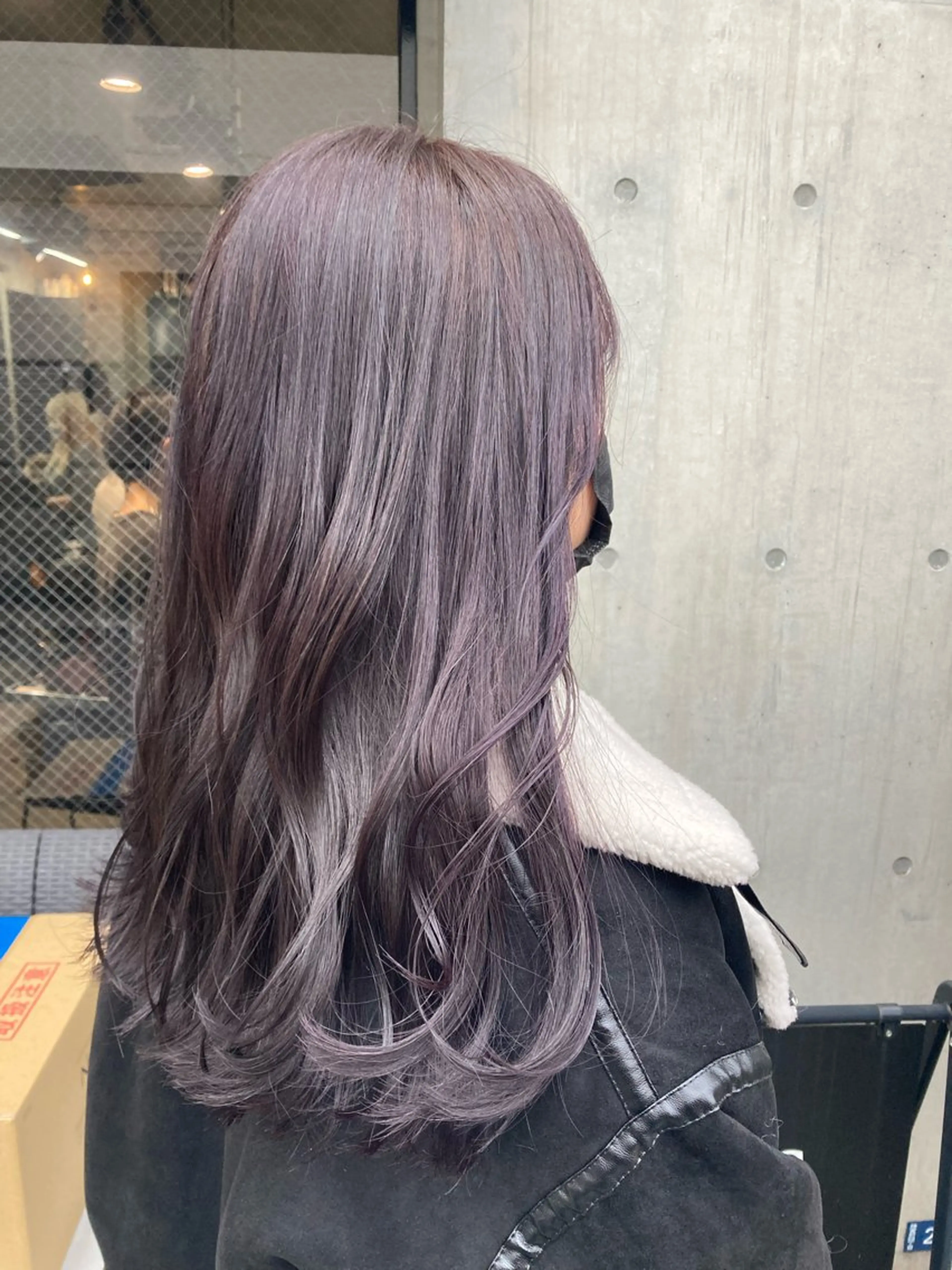 セミロング カラー ✨最安値✨エクステ カラー🌼つきな🌼のヘアスタイル