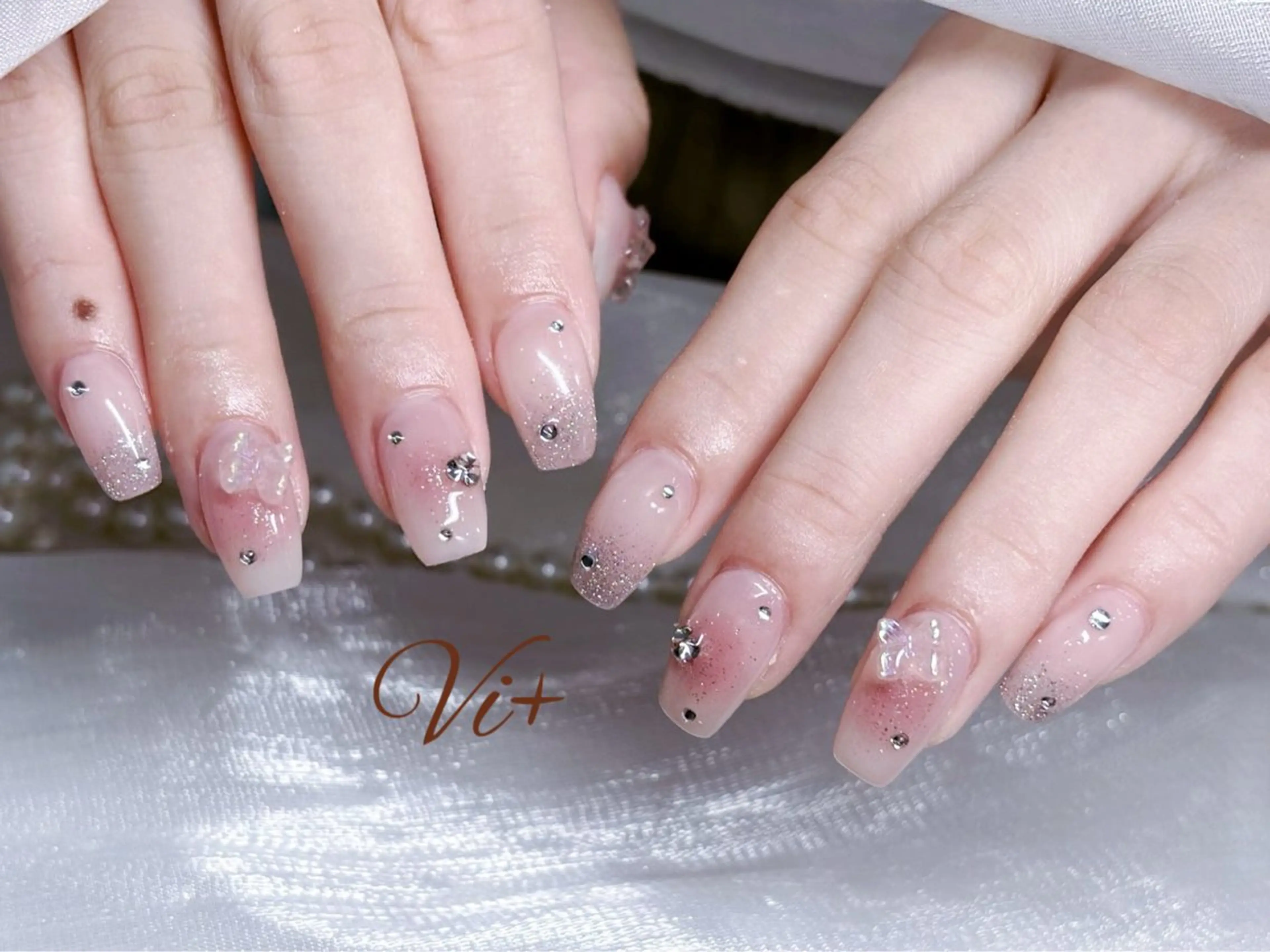 ネイル ハンドネイル ✨Nailsalon Vi+✨のネイルデザイン