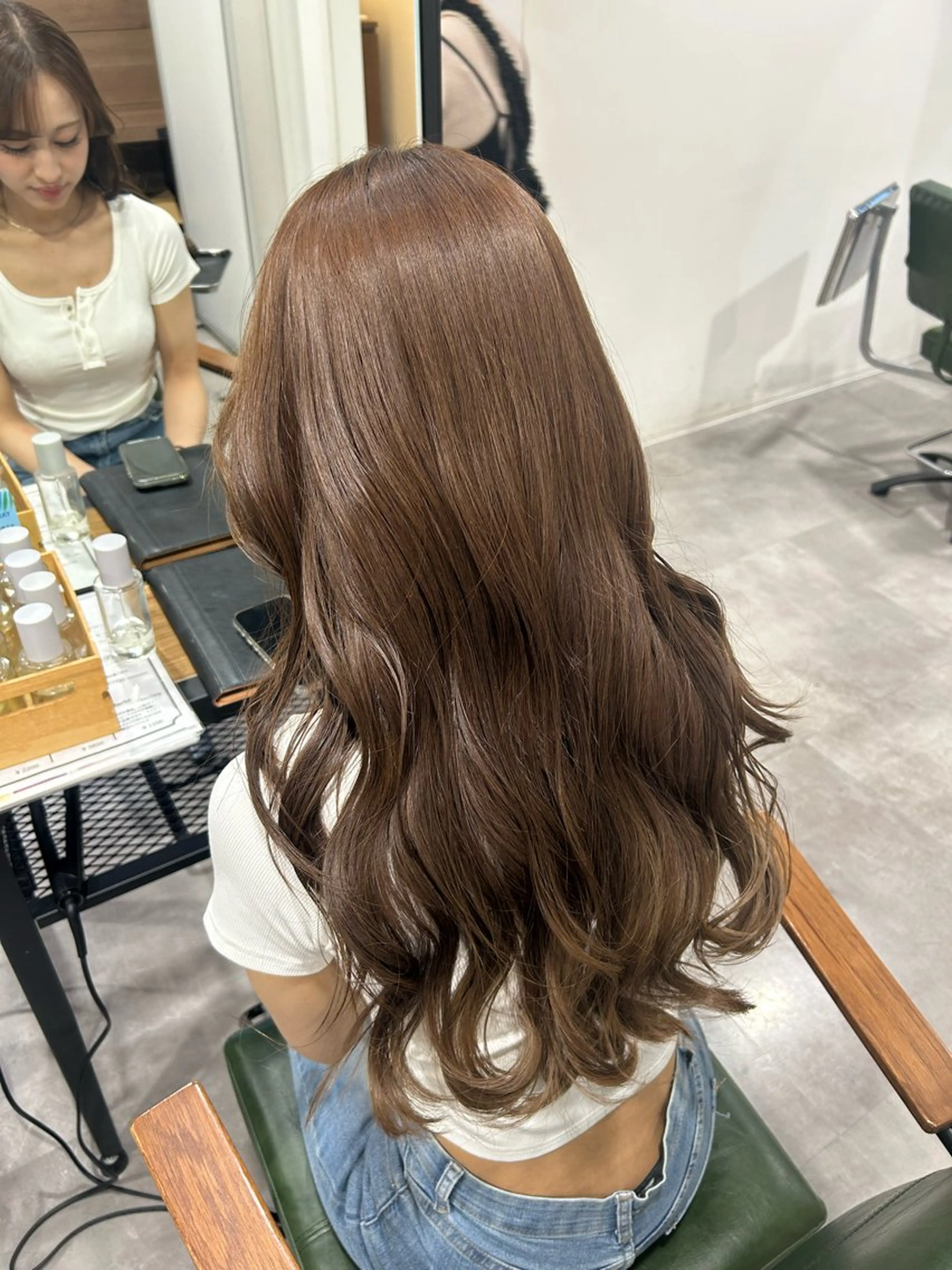 卒業生イメチェン！ダメージレス透明感【ブリーチなしダブルカラー＋カット】♫の写真