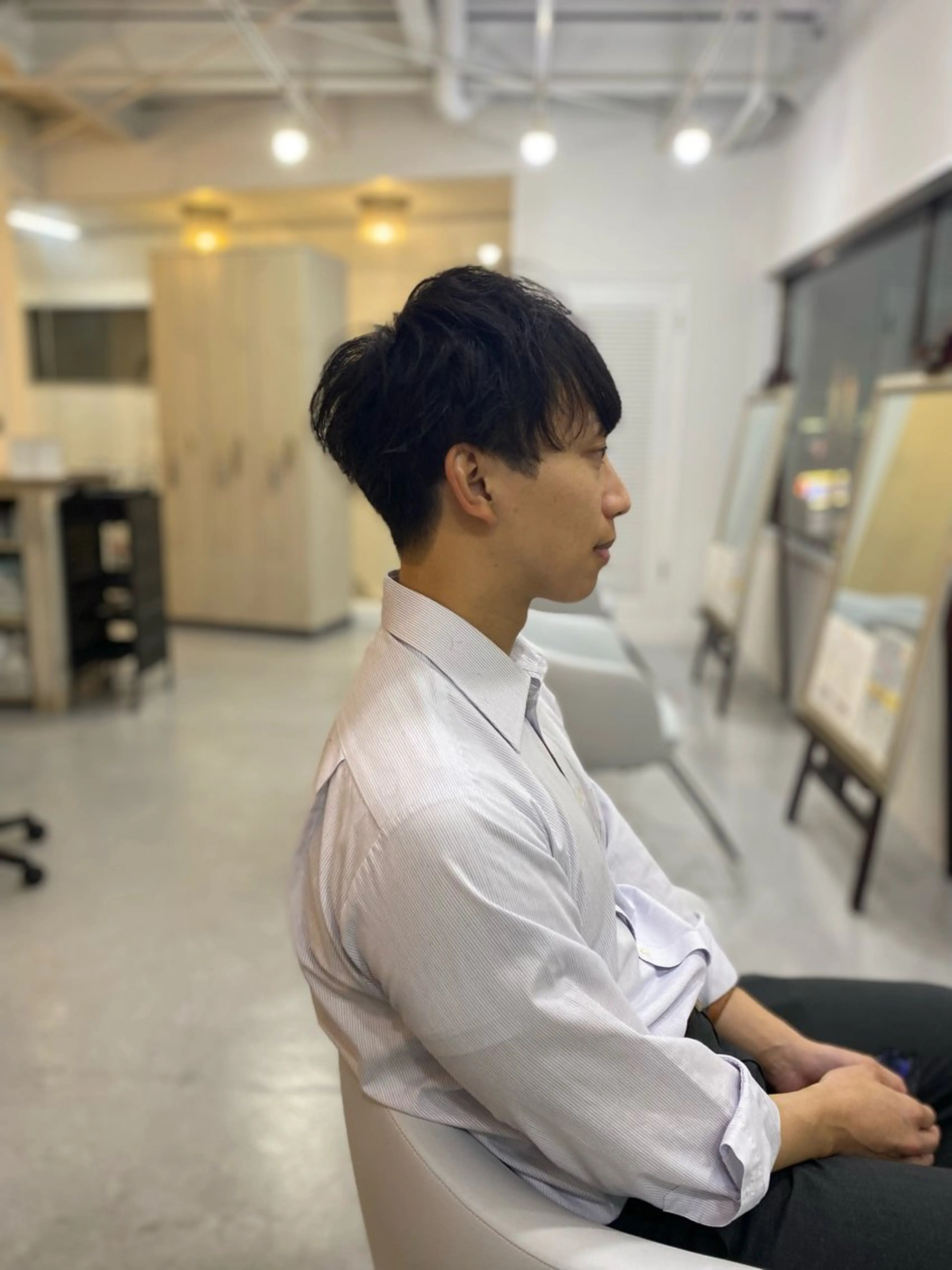 ショート 越坂部 桃子のヘアスタイル