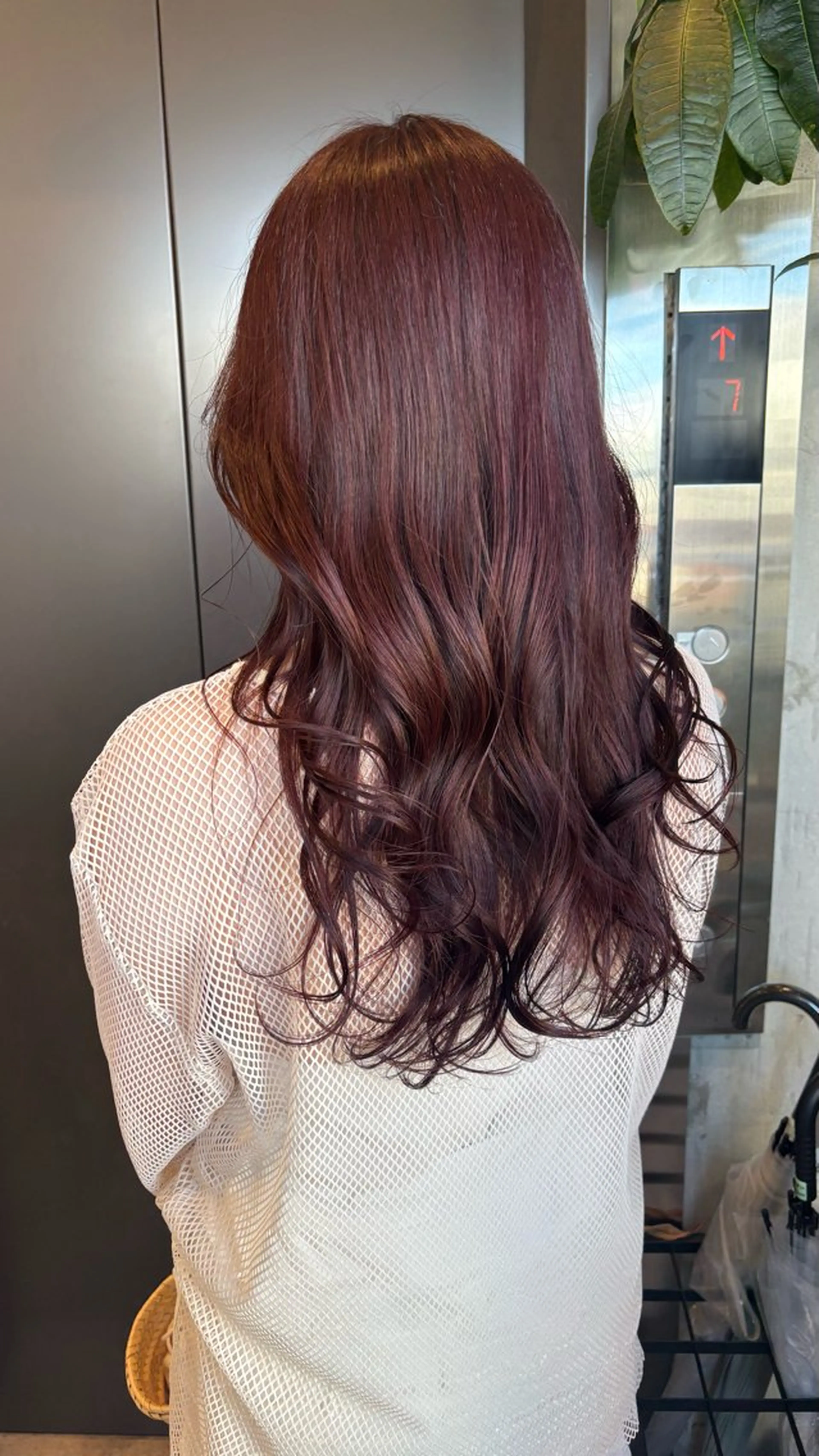 ロング カット ヘアカラー トリートメント 【完全個室】髪質改善 暖色カラー/山崎唯奈のヘアスタイル