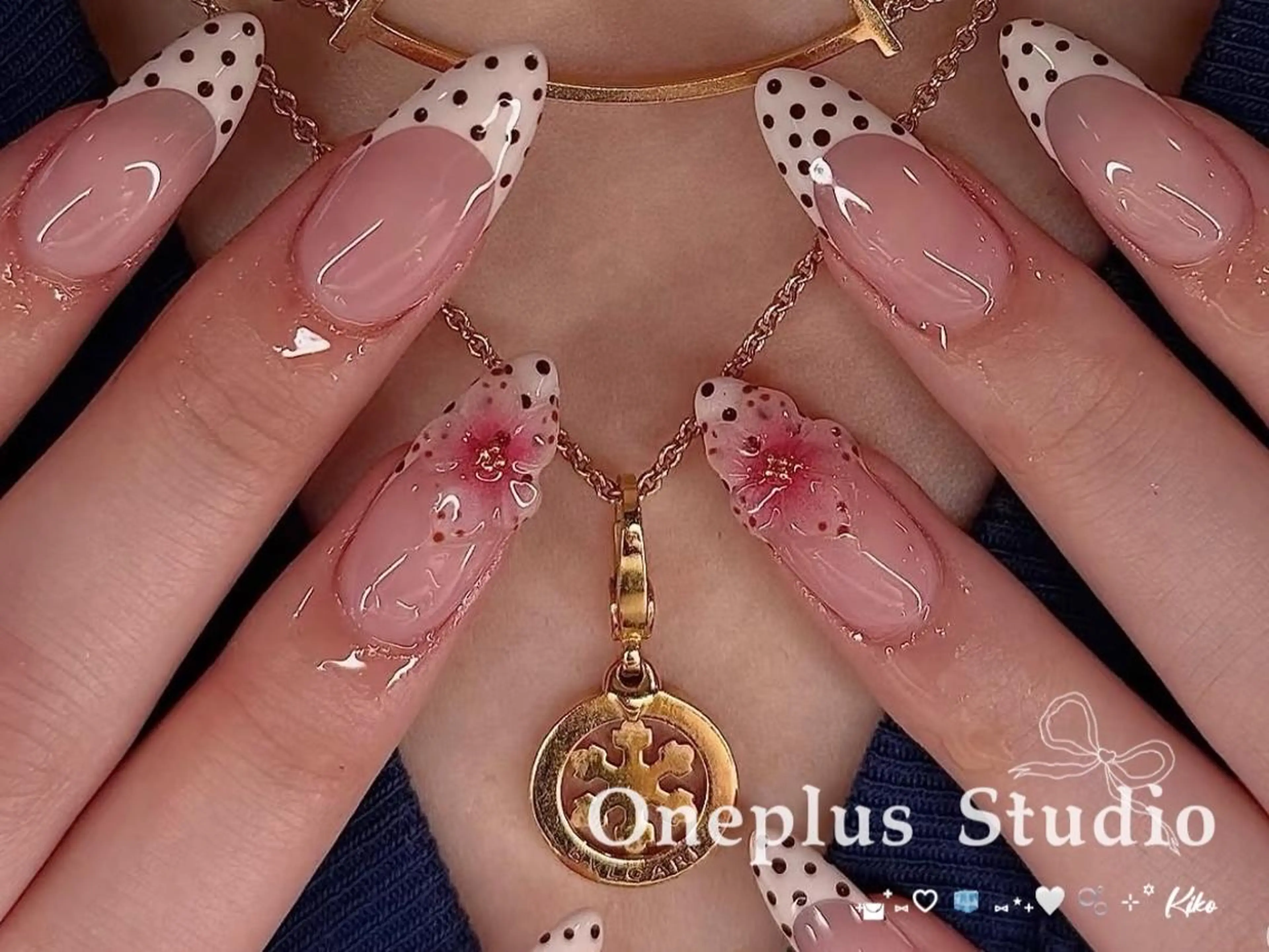 ネイル アニマル柄 ボルドー ブラウン フレンチネイル マグネットネイル One plus StudioNailのネイルデザイン