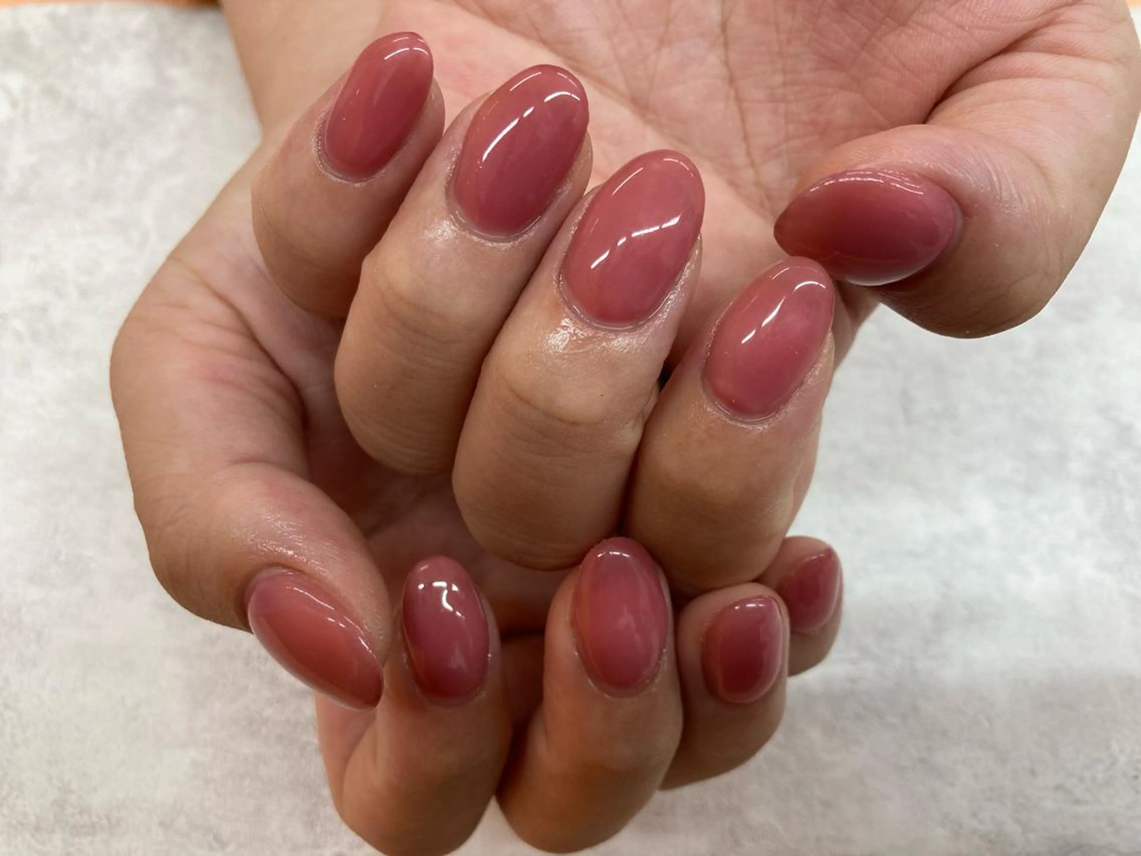 ネイル ワンカラーネイル Maple saronのネイルデザイン