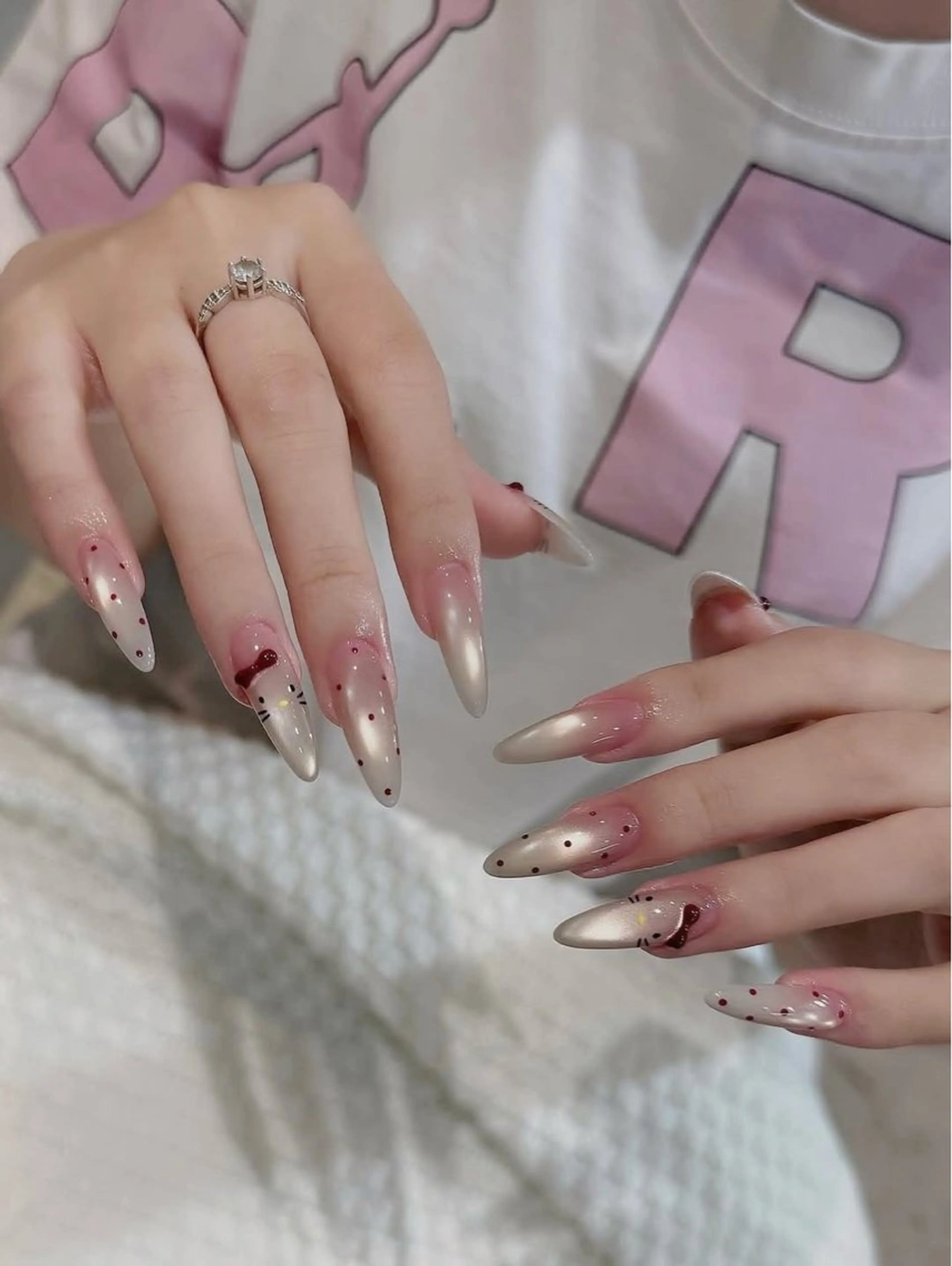 ネイル アートネイル ジェルネイル キラキラネイル 持ち込み ワンホンネイル Panda chan Novaのネイルデザイン