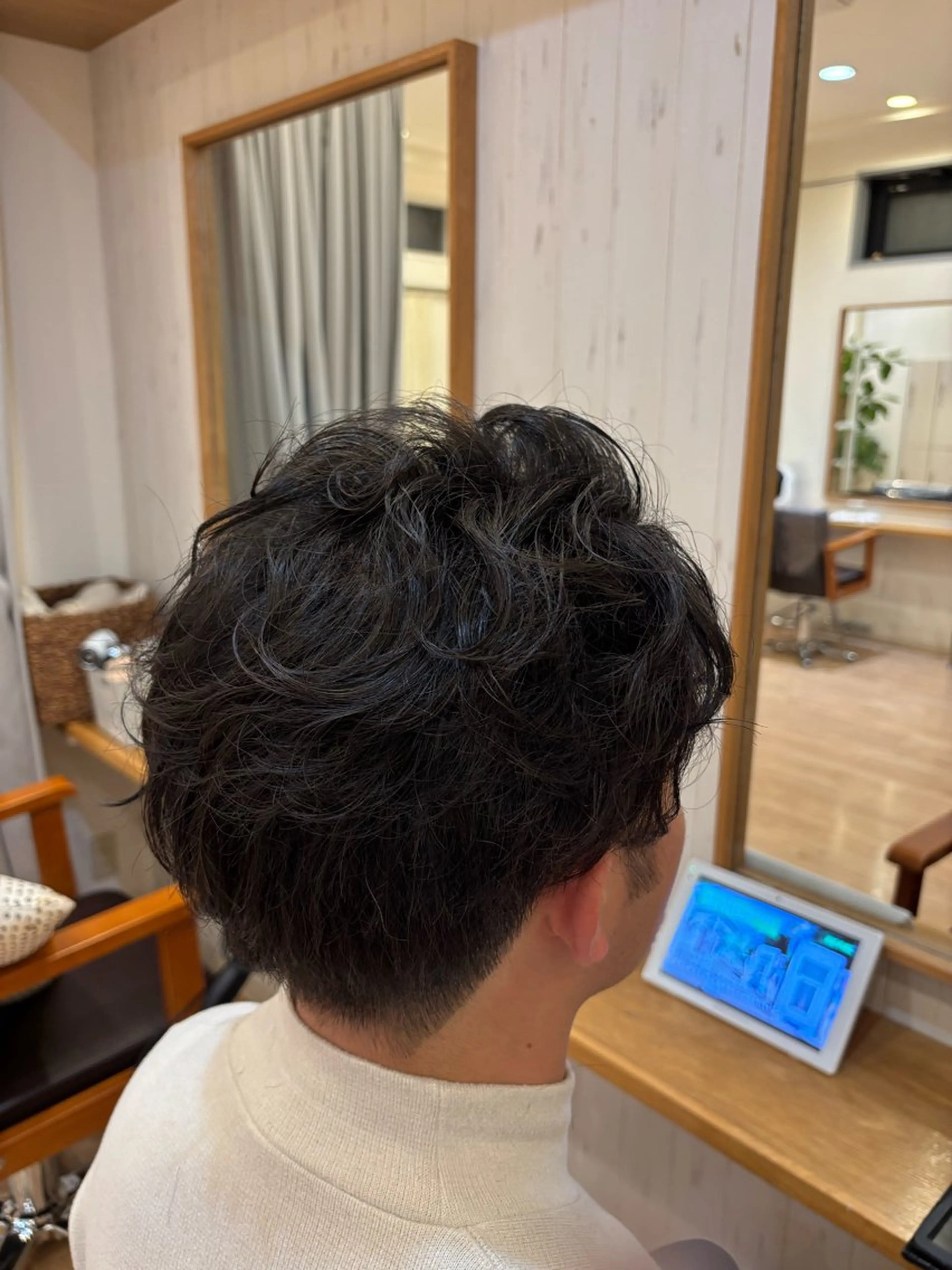 パーマ メンズ loops北山田店所属・すなが/ハイライト モデル募集中のヘアスタイル