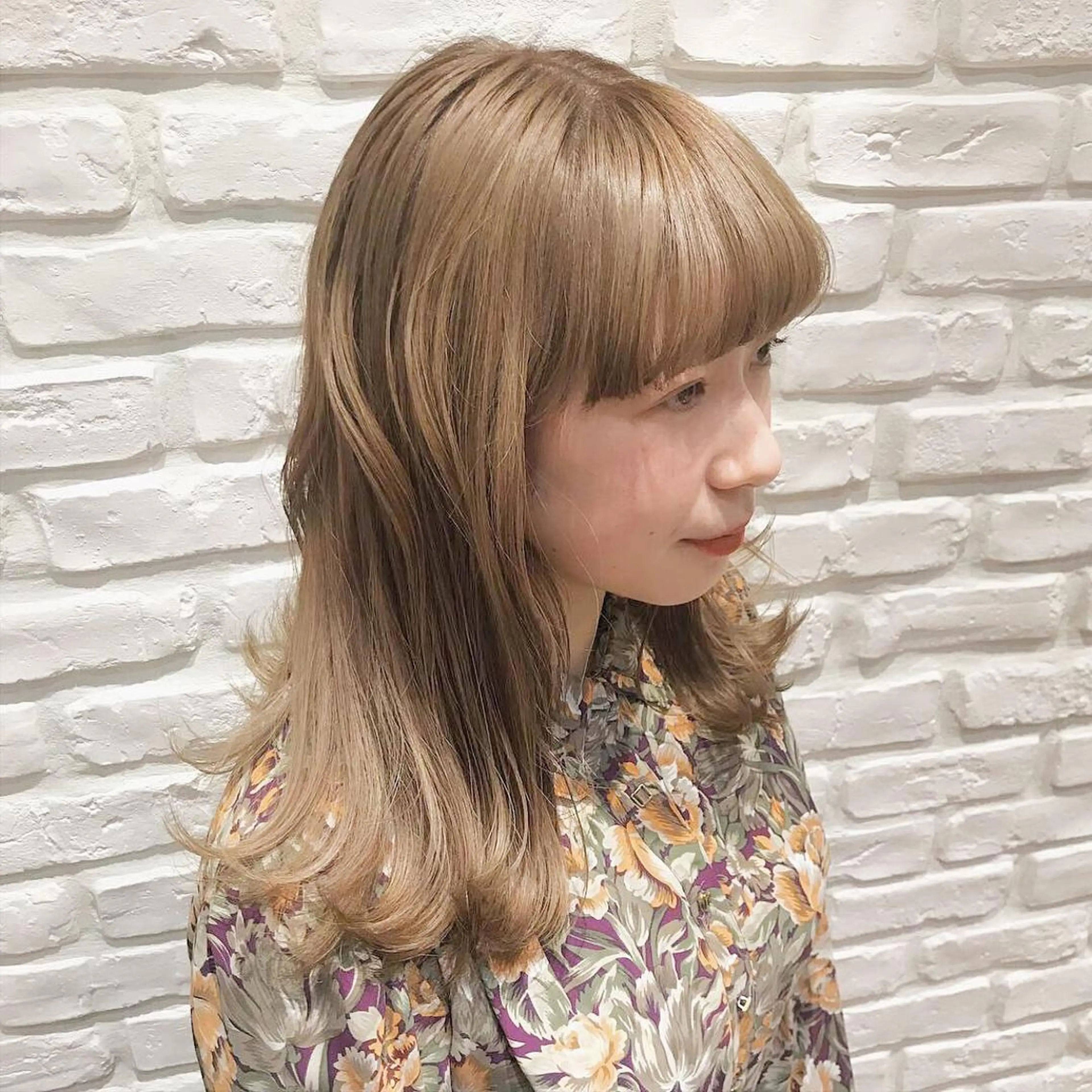 セミロング カラー カラー系/カット特化 🟠オオタキマサシのヘアスタイル