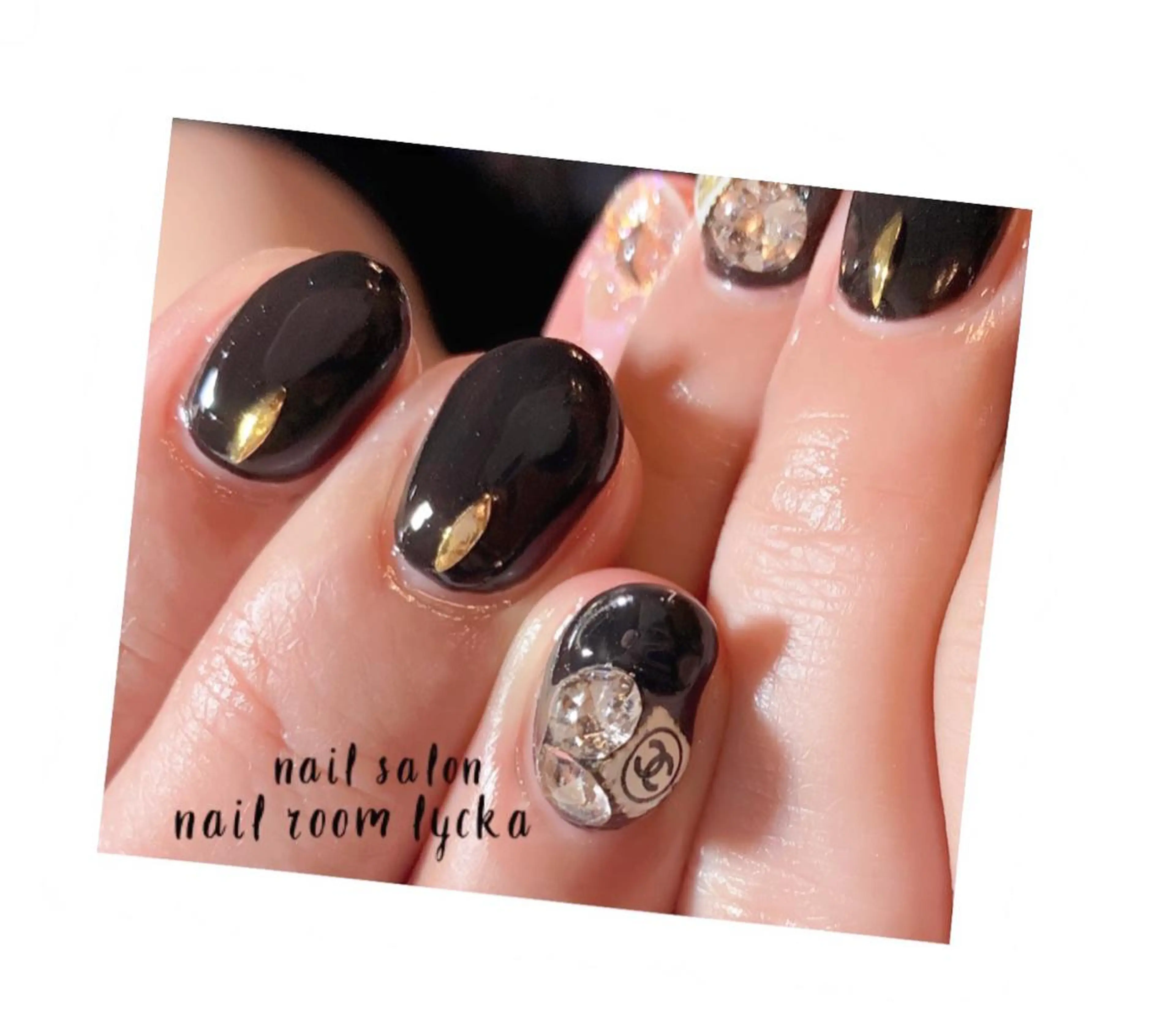 ネイル ﾈｲﾙﾙｰﾑﾘｯｶ 𝐦𝐚𝐲𝐮のネイルデザイン