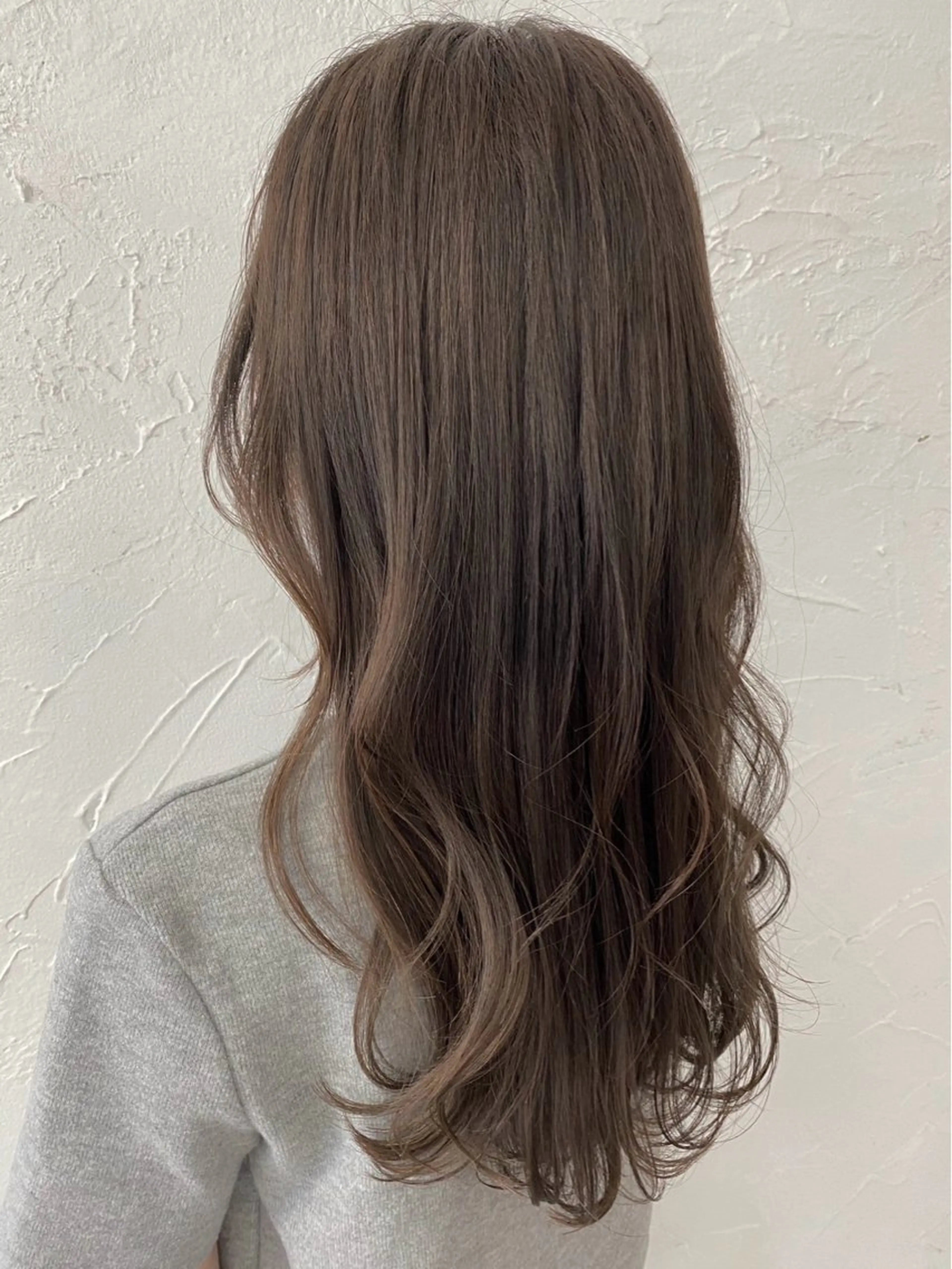 カラー HINATA / La fith河原町のヘアスタイル