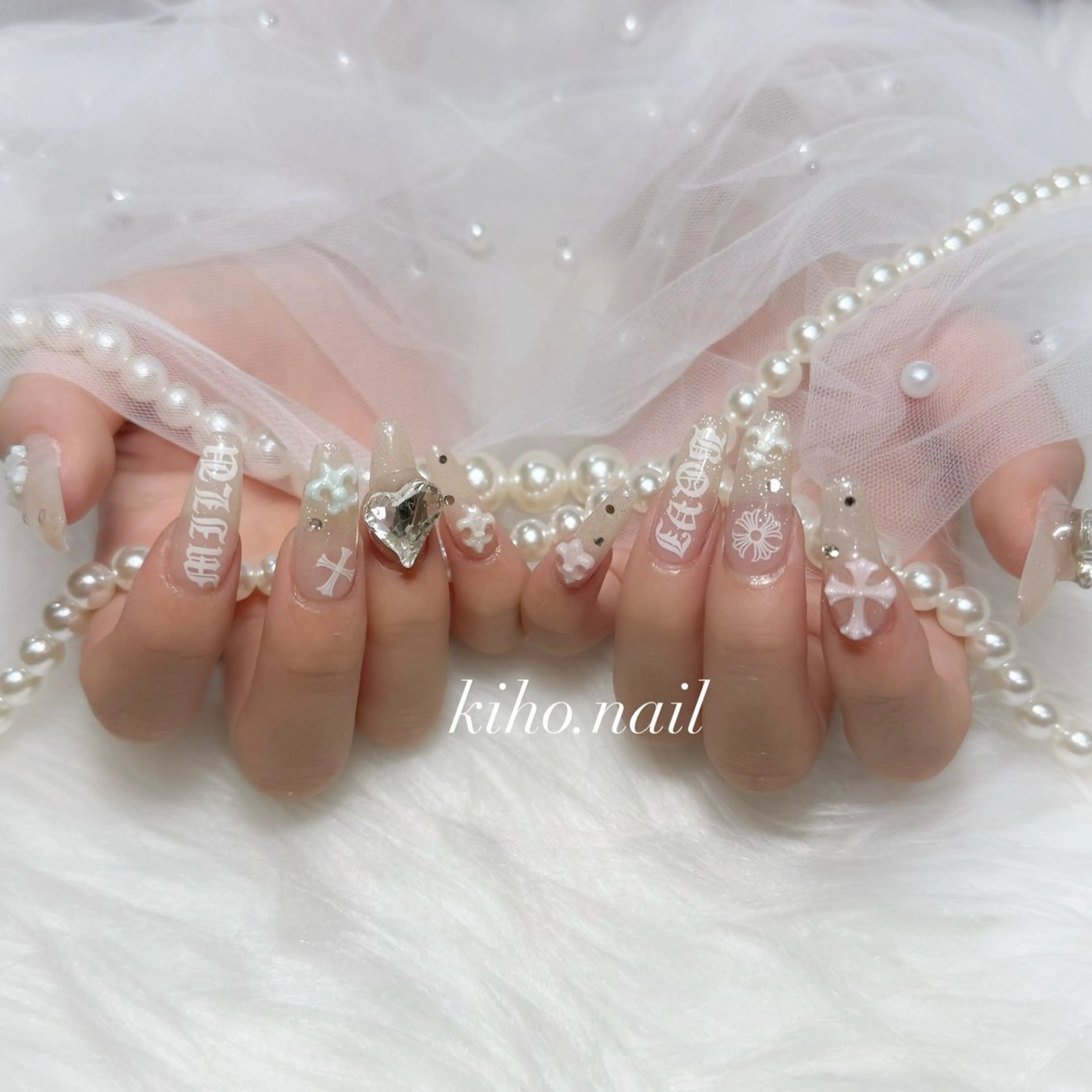 ネイル ハンドネイル KIHO 【週一深夜ネイル】のネイルデザイン