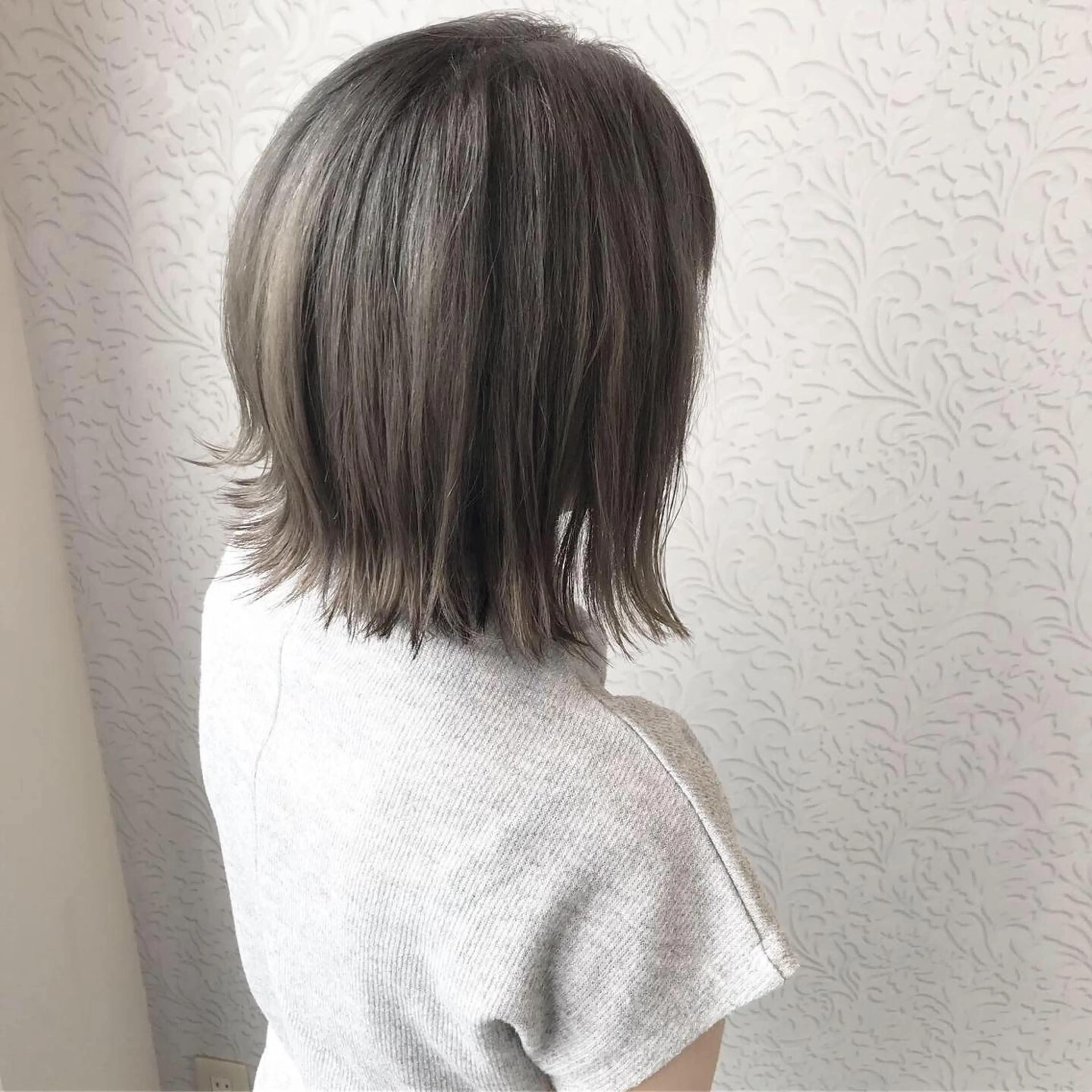 ミディアム ショート＆ボブ ヒロシのヘアスタイル