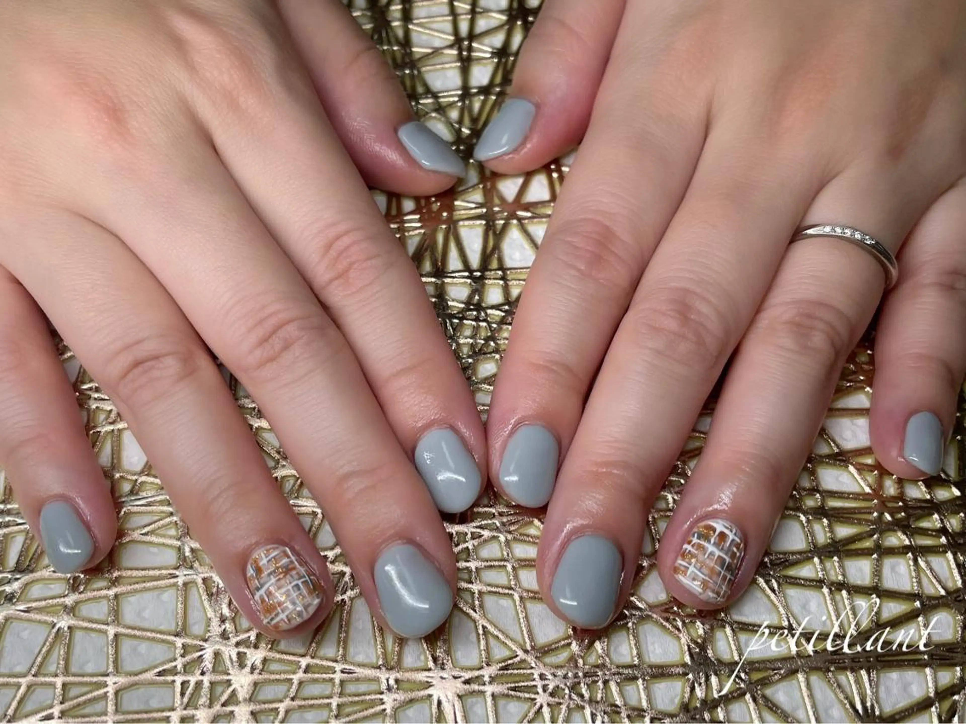 ネイル ブルー ツイードネイル petillant所属・nail salon petillantのネイルデザイン