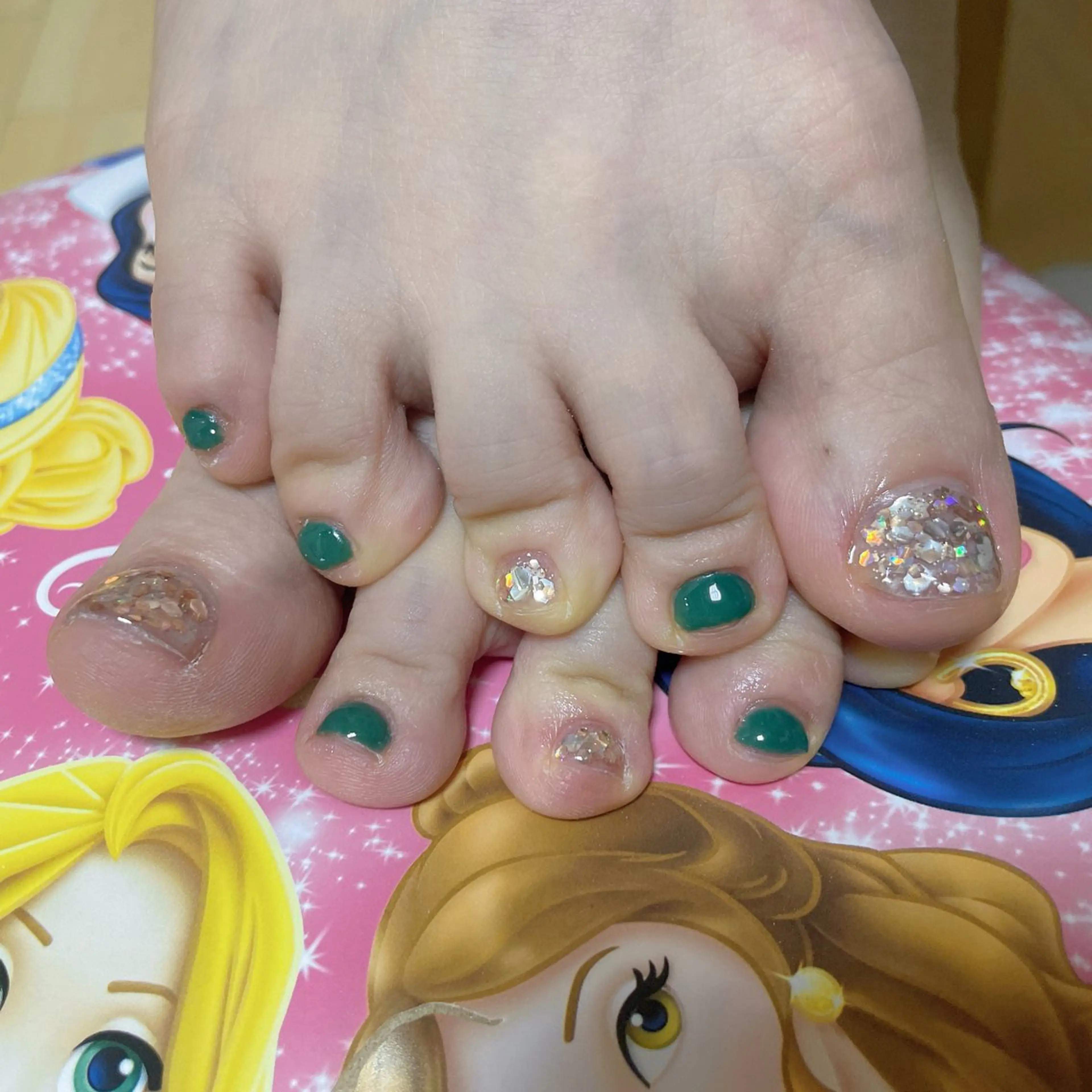 ネイル フットネイル 畠山 ゆいのネイルデザイン