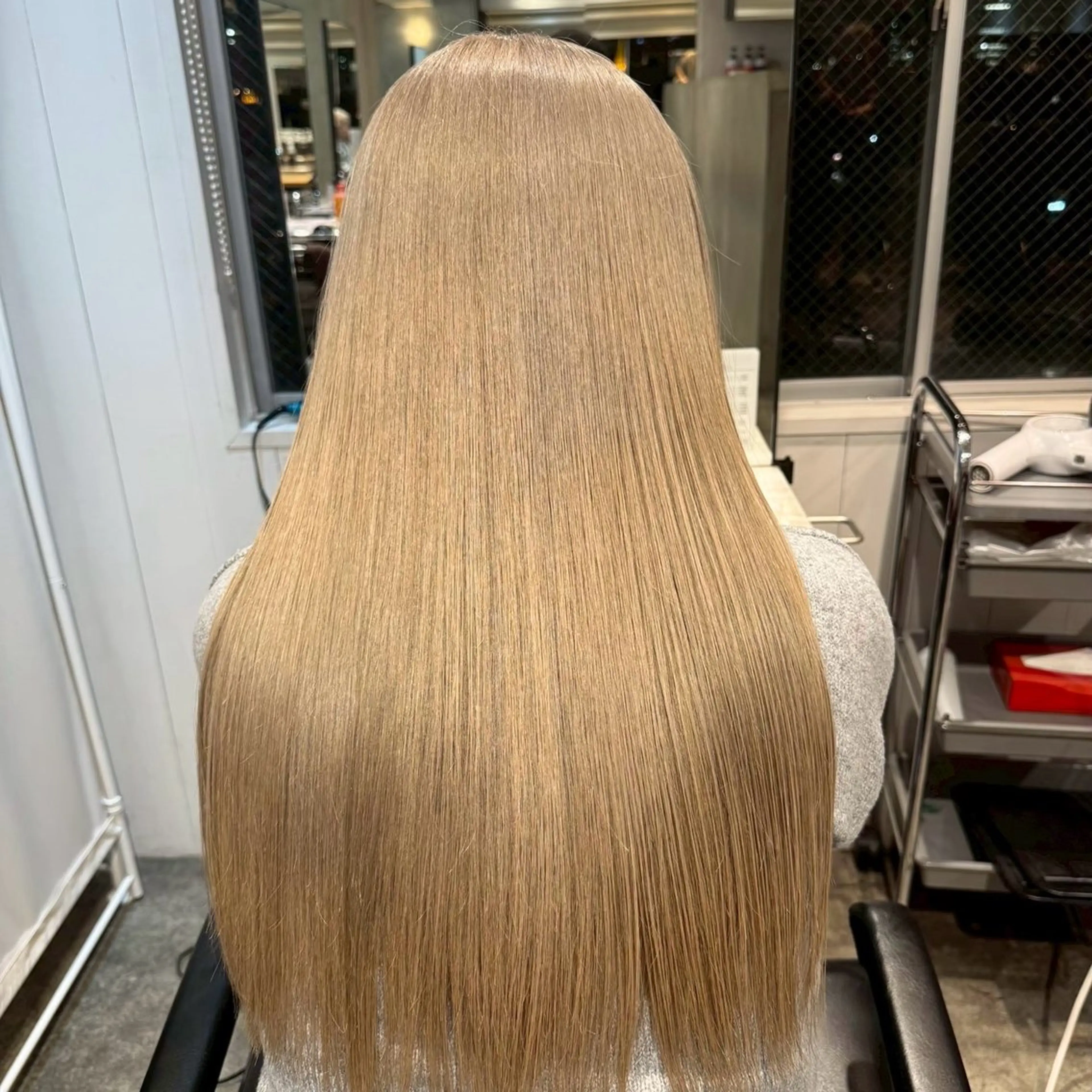 ロング カラー カット ヘアカラー トリートメント 似合わせカラー /髪質改善✨レオンのヘアスタイル