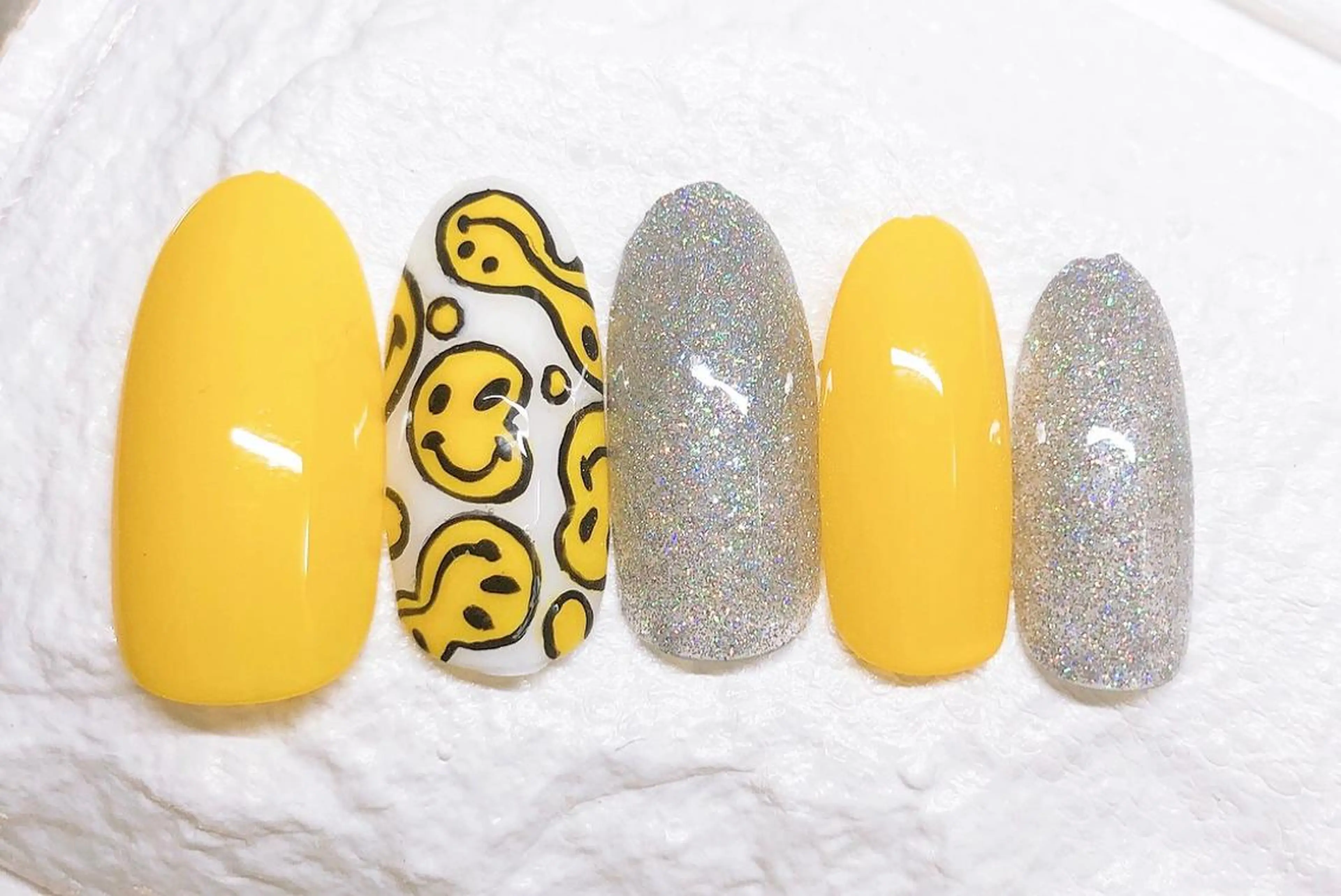 ネイル amour 川崎店のネイルデザイン