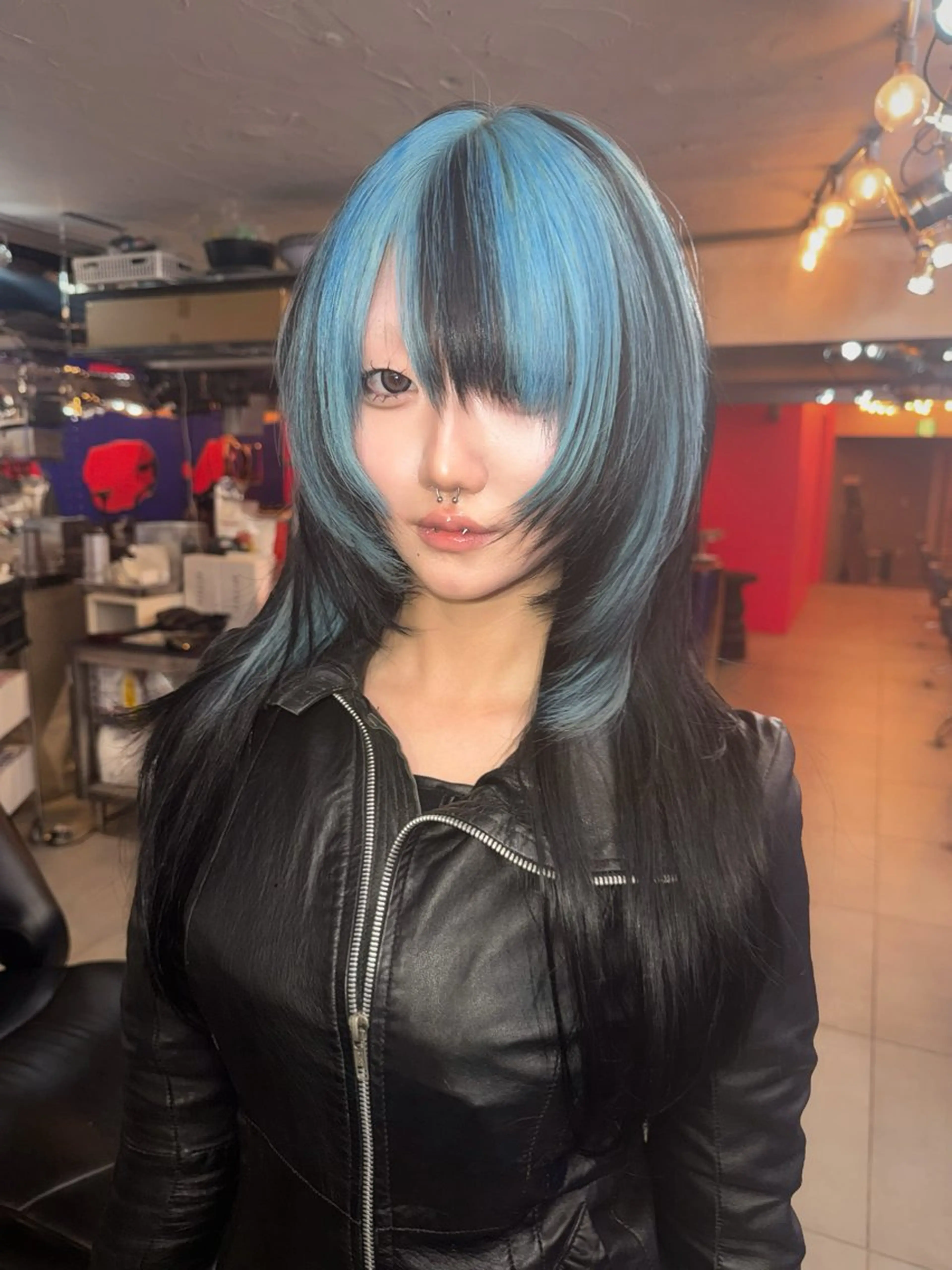 カラー 黒髪 ヘアカラー トリートメント ヘアセット HARUNA/原宿/ デザイン/カットのヘアスタイル