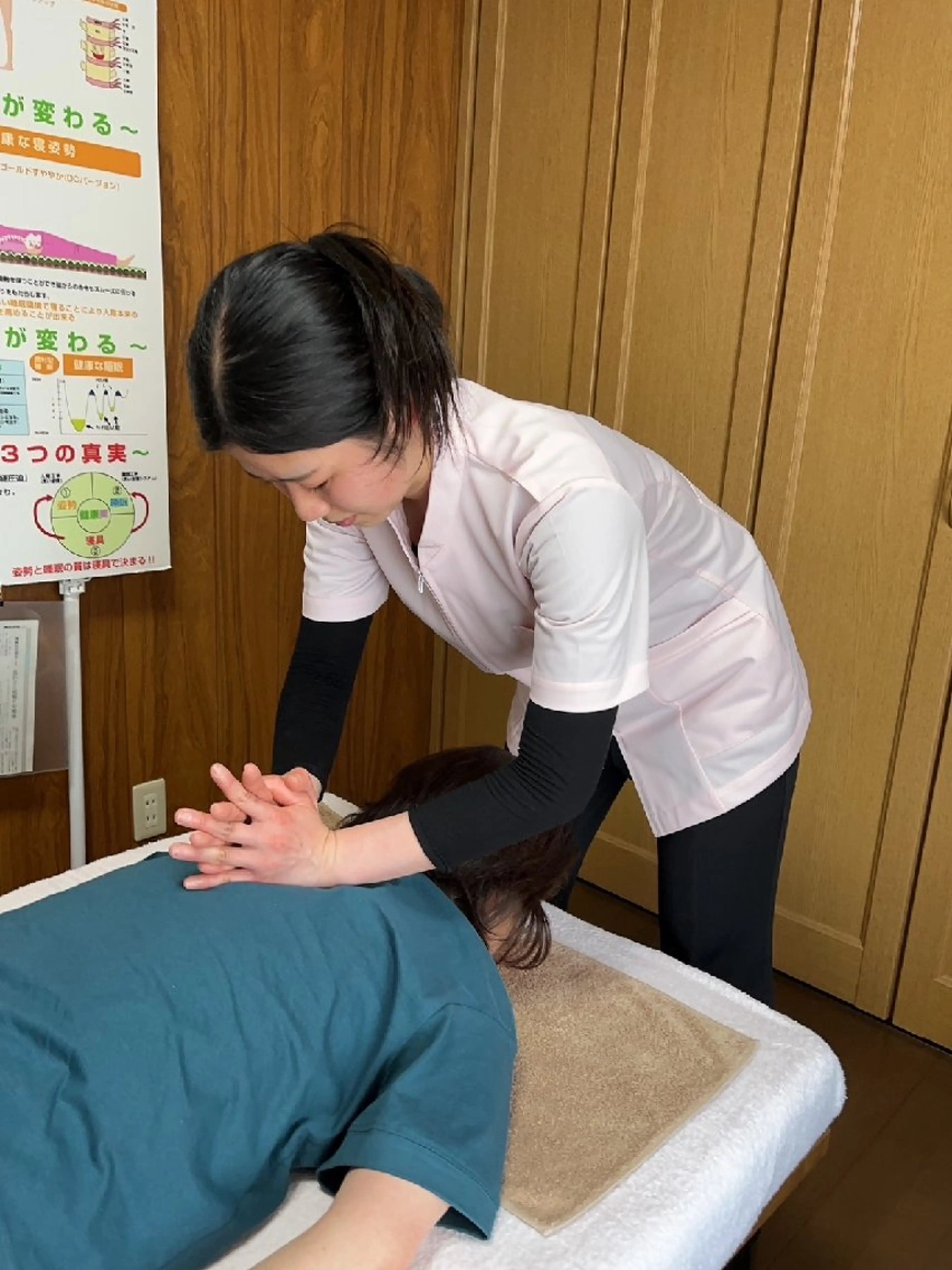 お疲れの体に☆カイロプラクティック(骨盤整体)の写真