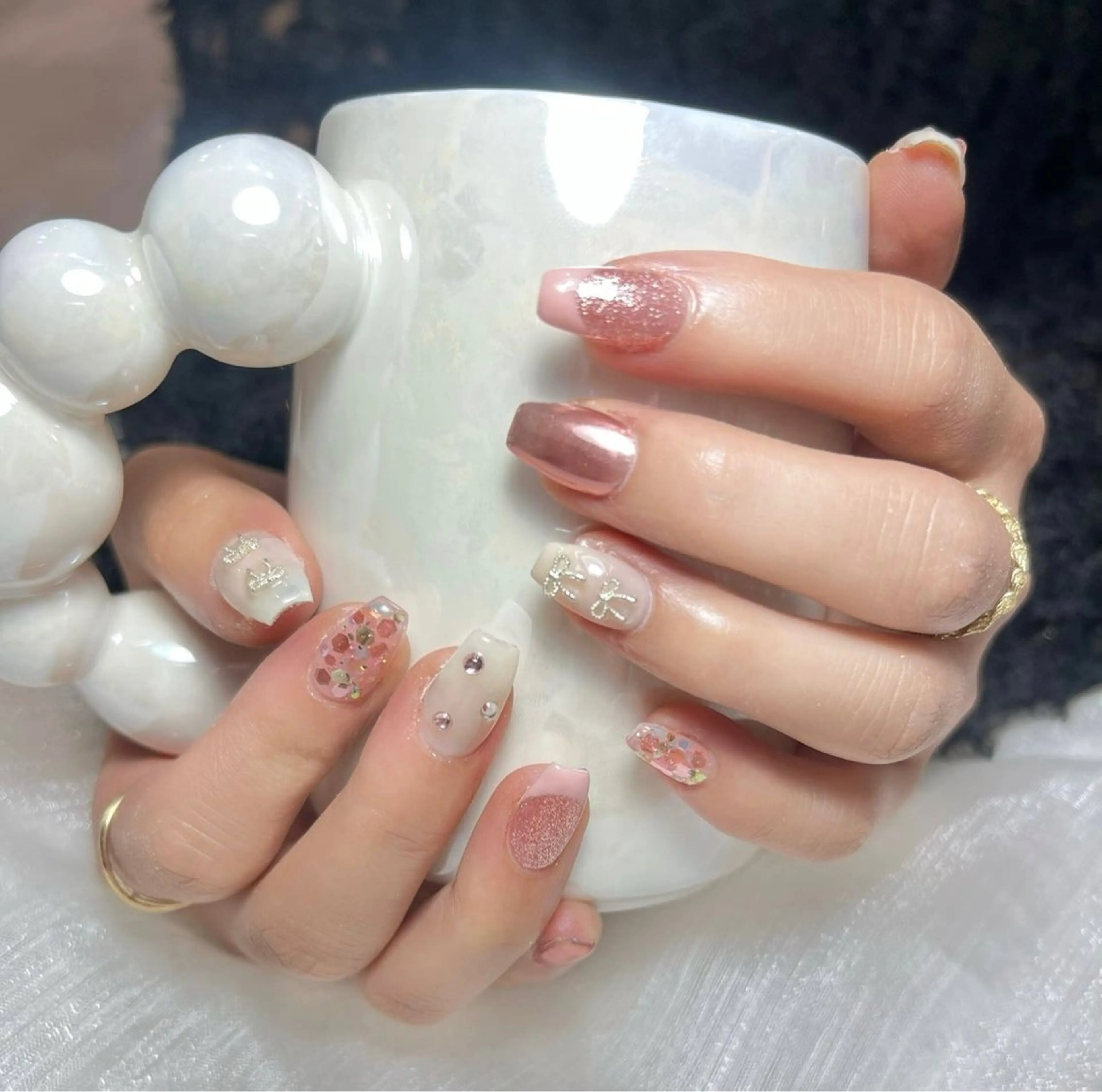 ネイル ハンドネイル &ME ネイルサロンのネイルデザイン