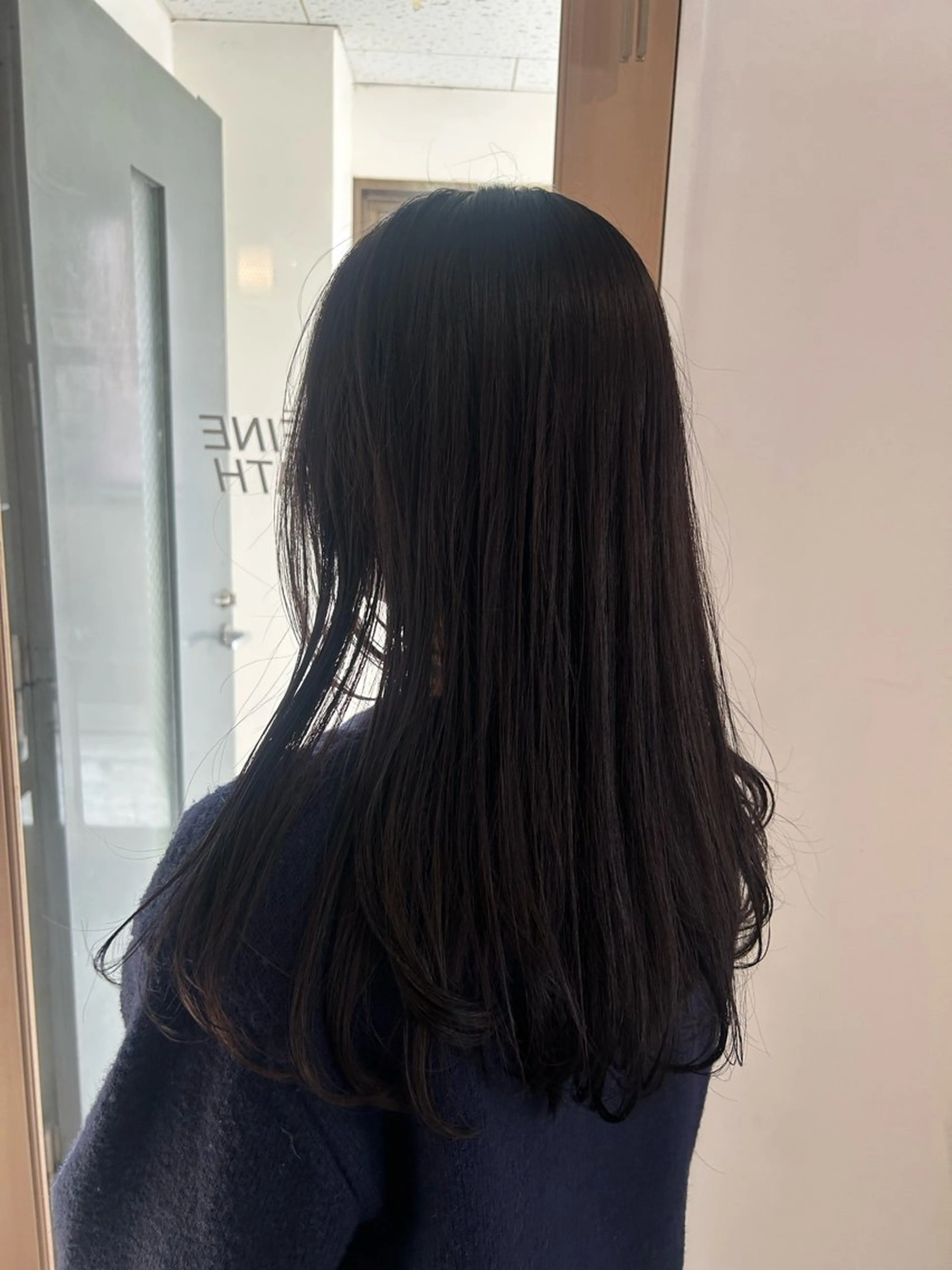 カラー かんだい colorのヘアスタイル