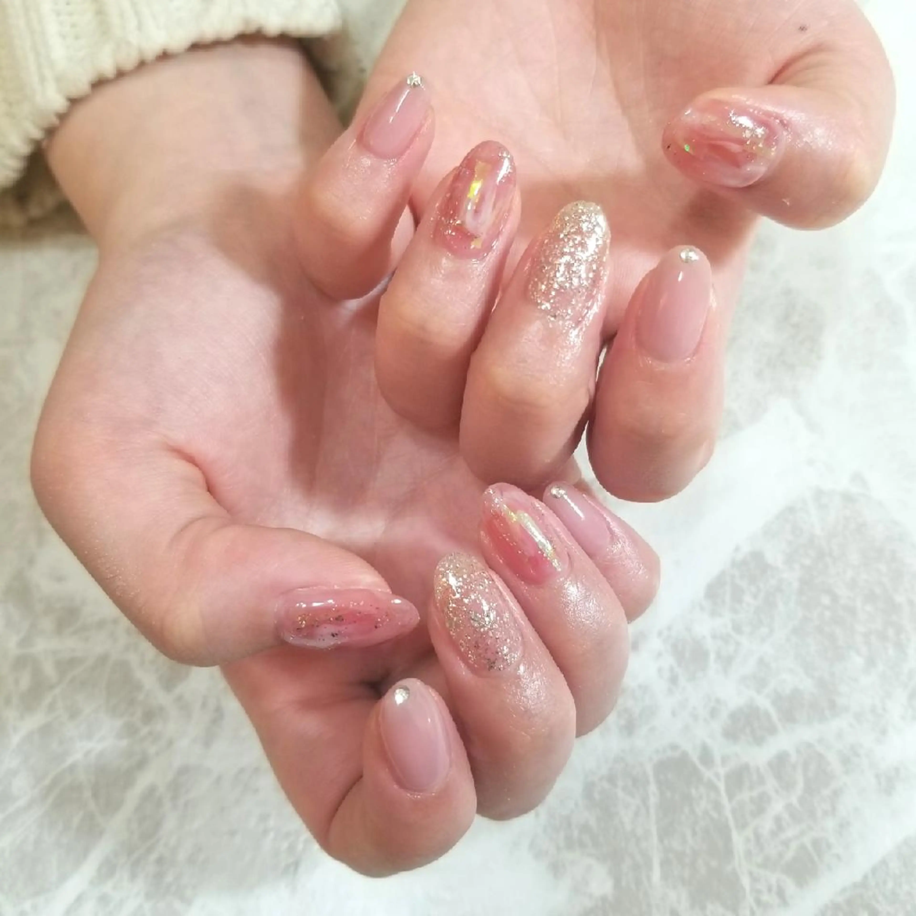 ネイル ニュアンスネイル 春ネイル ハンドネイル nijiiro🌈 サトウのネイルデザイン