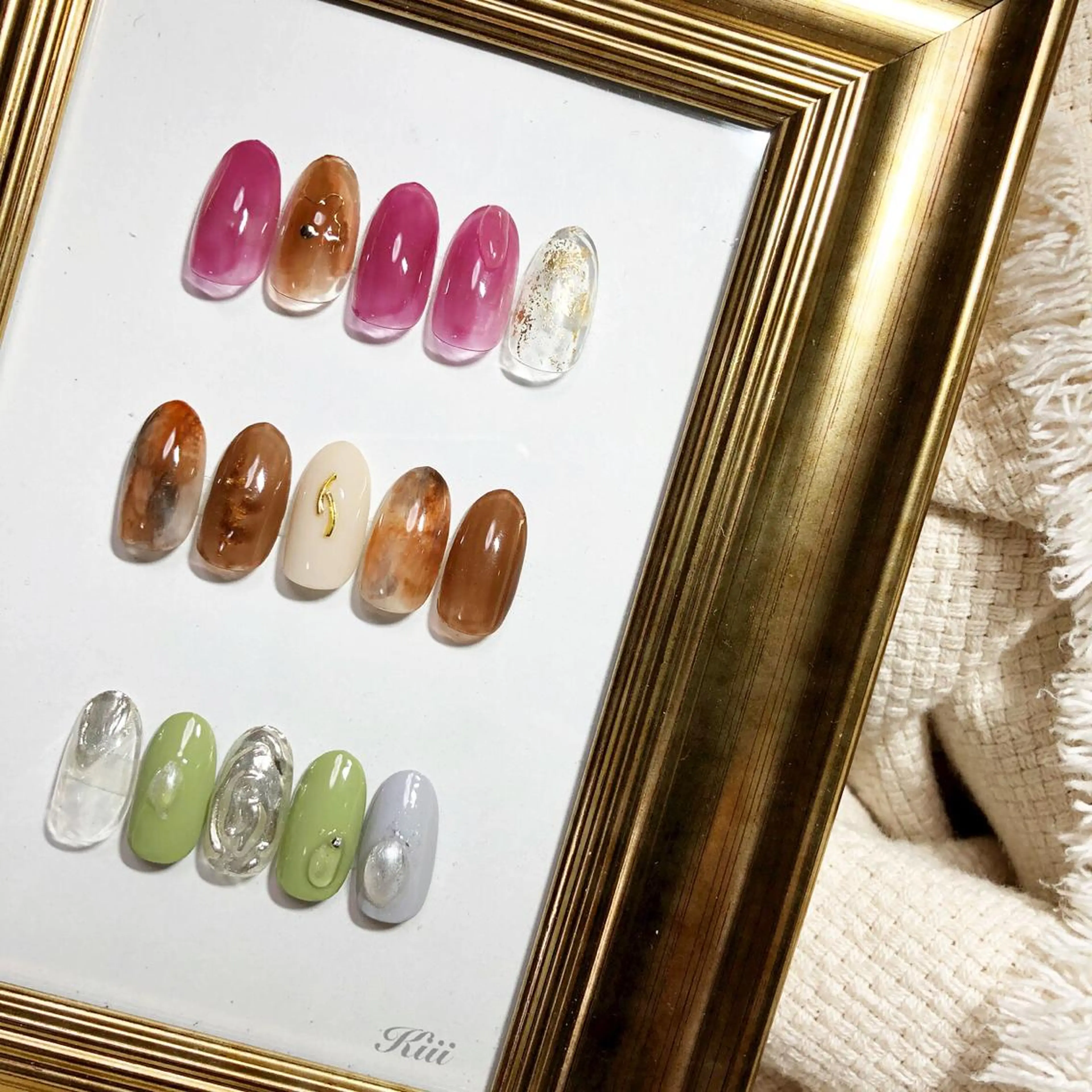 ネイル ハンドネイル フットネイル kiii.__ ✴︎*のネイルデザイン